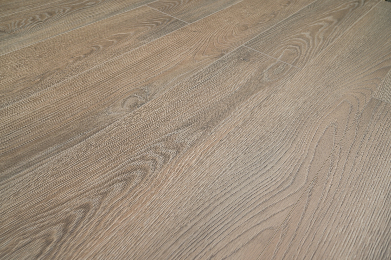 PANELE PODŁOGOWE KRONOTEX AMAZONE AC5 10MM V4-FUGA EAN (GTIN) 4032271192135