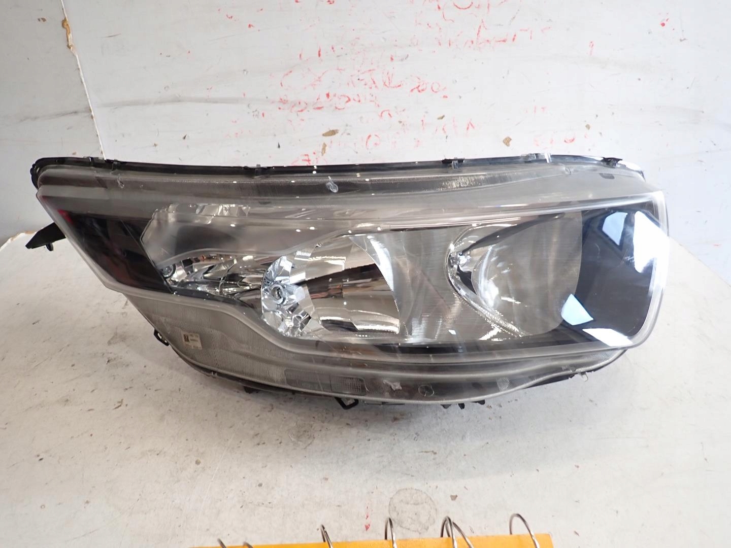 light front front right IVECO DAILY 2014- 5801473749