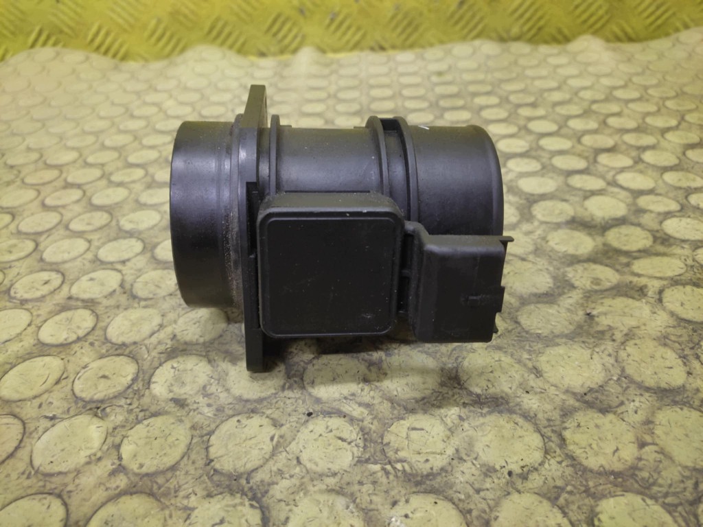RENAULT MEGANE II 1.9 D flow meter 7700109812