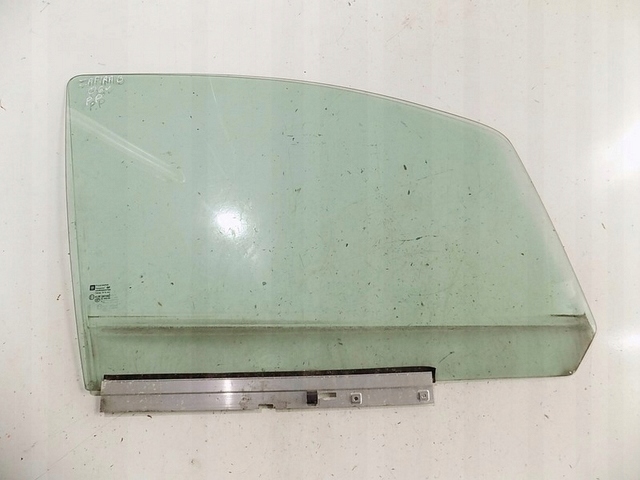 OPEL ZAFIRA B 05- SZYBA PRAWA PRZEDNIA