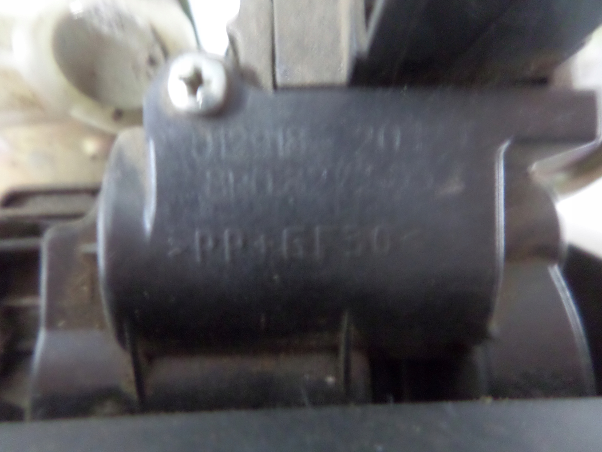lock bonnet rear part AUDI Q5 12- A6 C7 14- TOLEDO IV