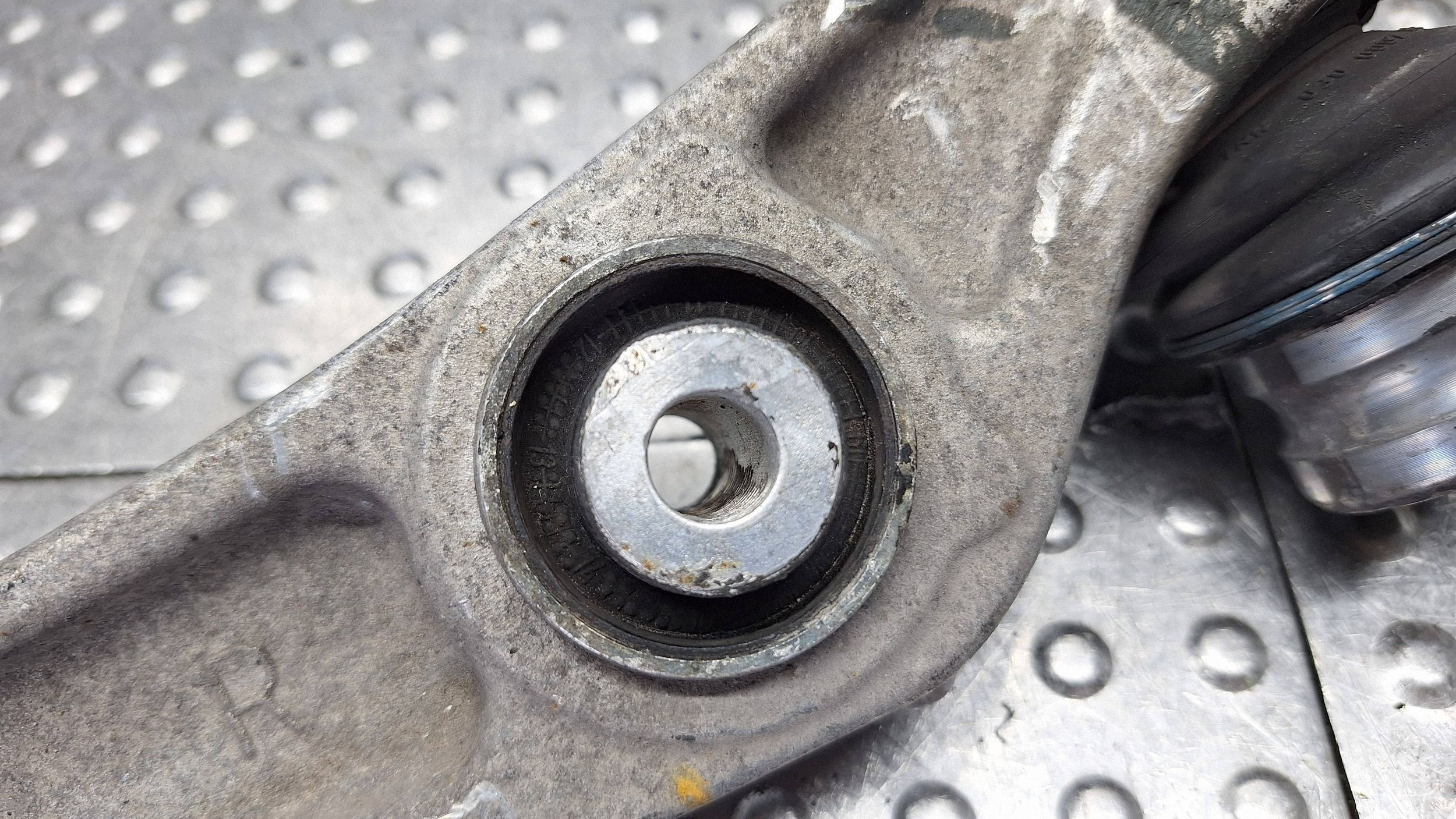 arm right front PROSTY 8K0407156C AUDI A4 B8 A5 8T A6 C7 A7 4G