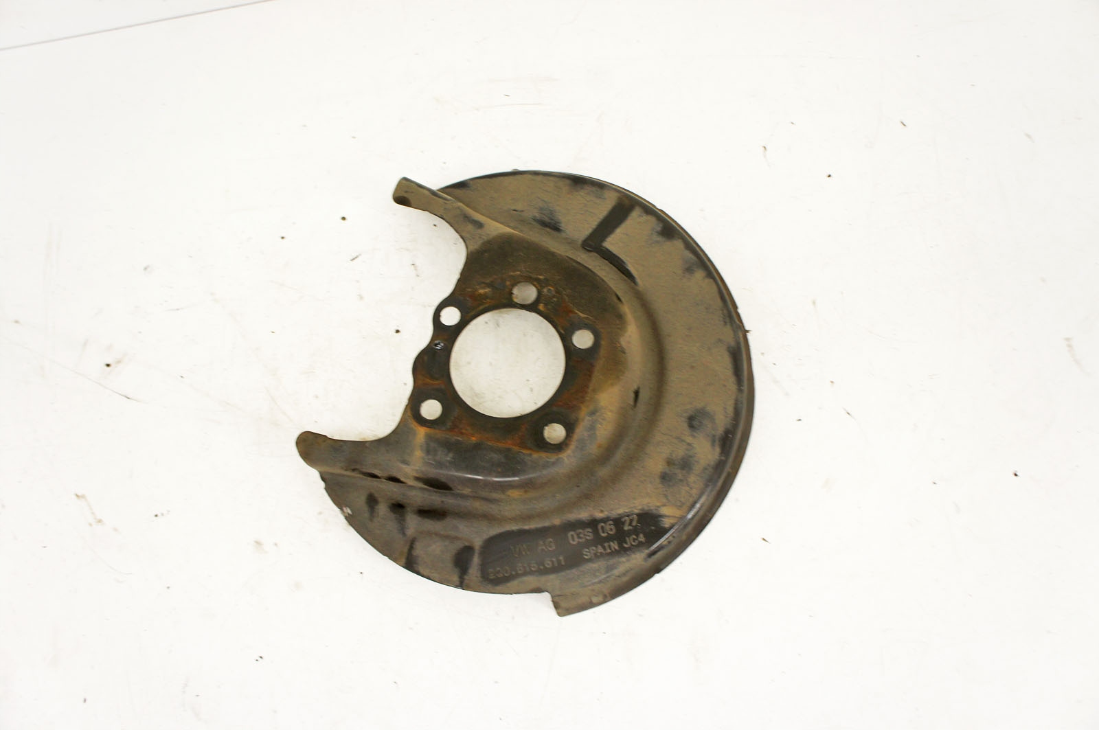 PH058+ Skoda Kamiq Osłony Tarczy Tył 2Q0615611 2Q0615612 Typ samochodu 4x4/SUV Samochody osobowe