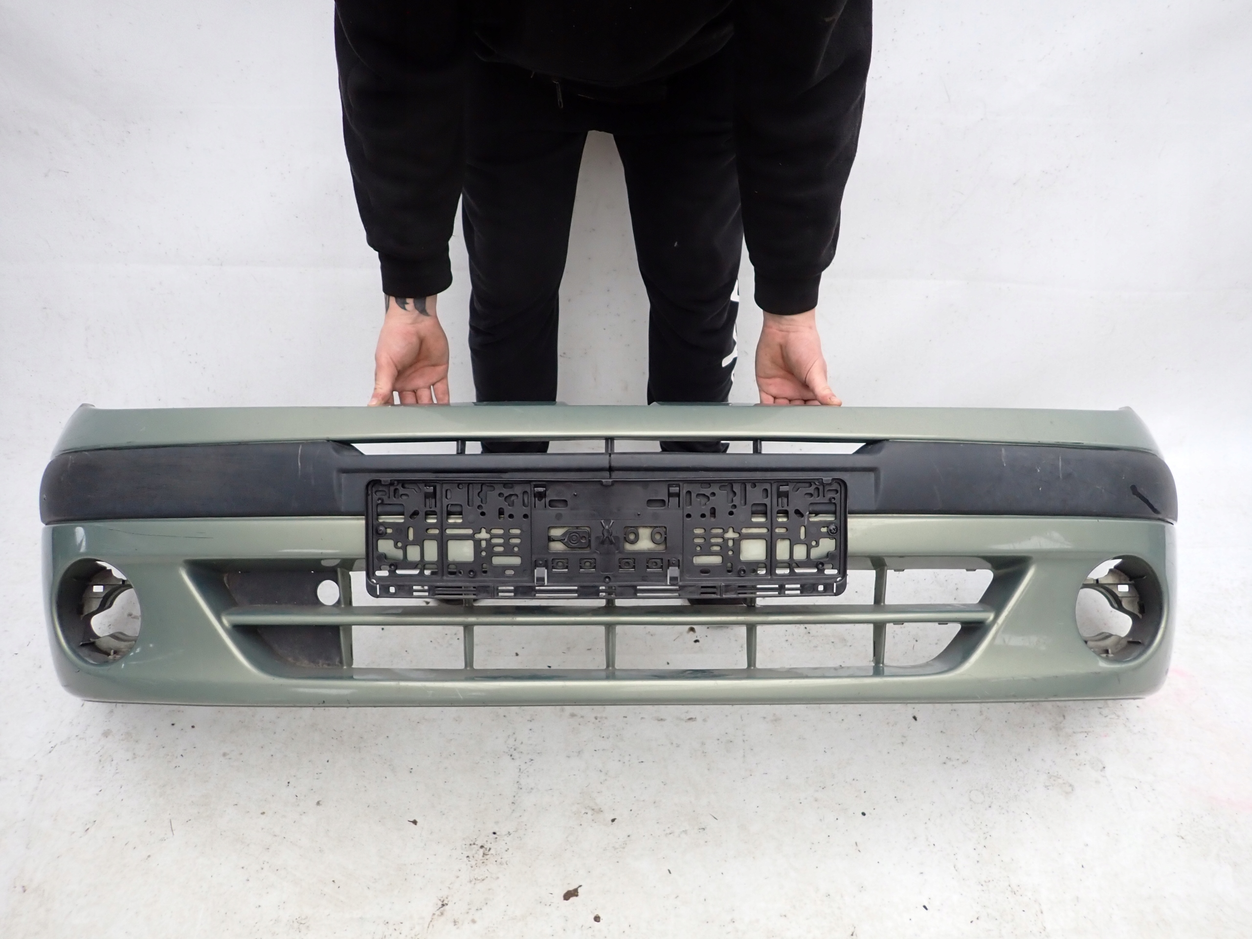 RENAULT SCENIC and LIFT 99-03 bumper front front