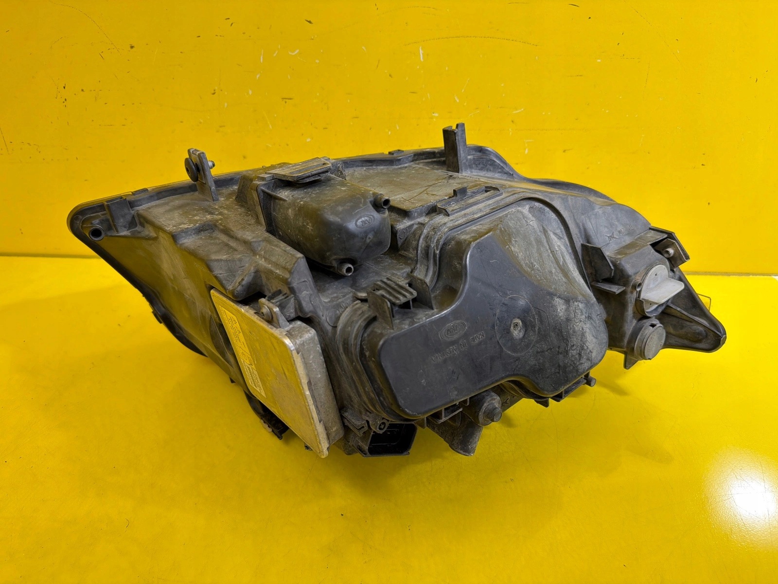 lámpa bal Bmw 3 E90 E91 2005-2008 Bi-Xenon Nieskretny 7161667