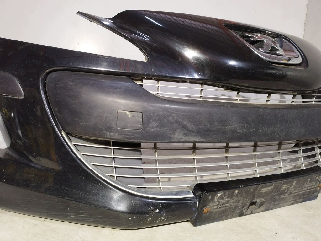 Peugeot 308 a T7 nárazník předek přední KTVD