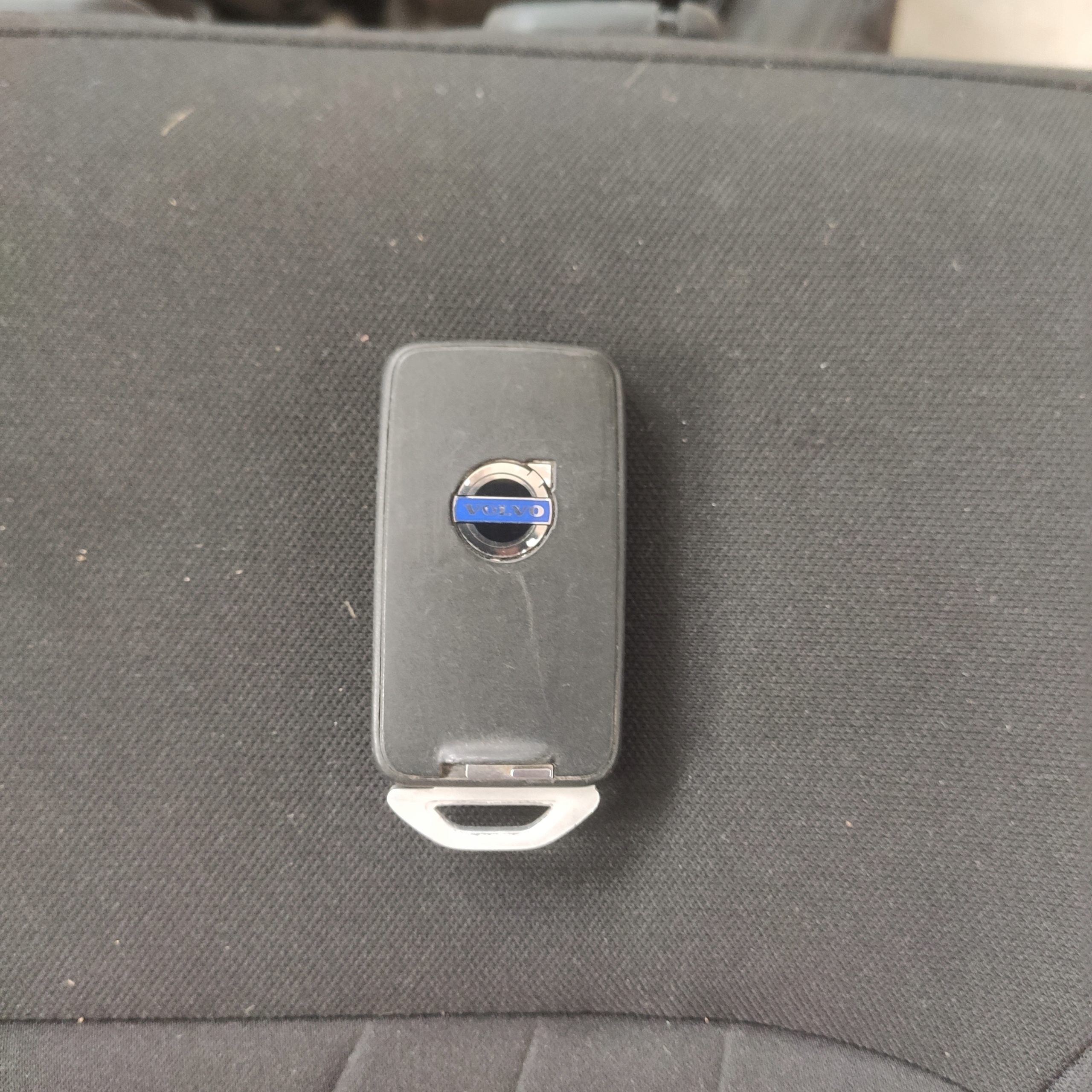 VOLVO V40 II 2012 V60 S60 II key PILOT