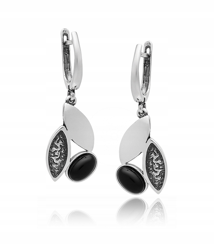 Stříbrné Dámské Náušnice S Visícími Lístečky Stříbro