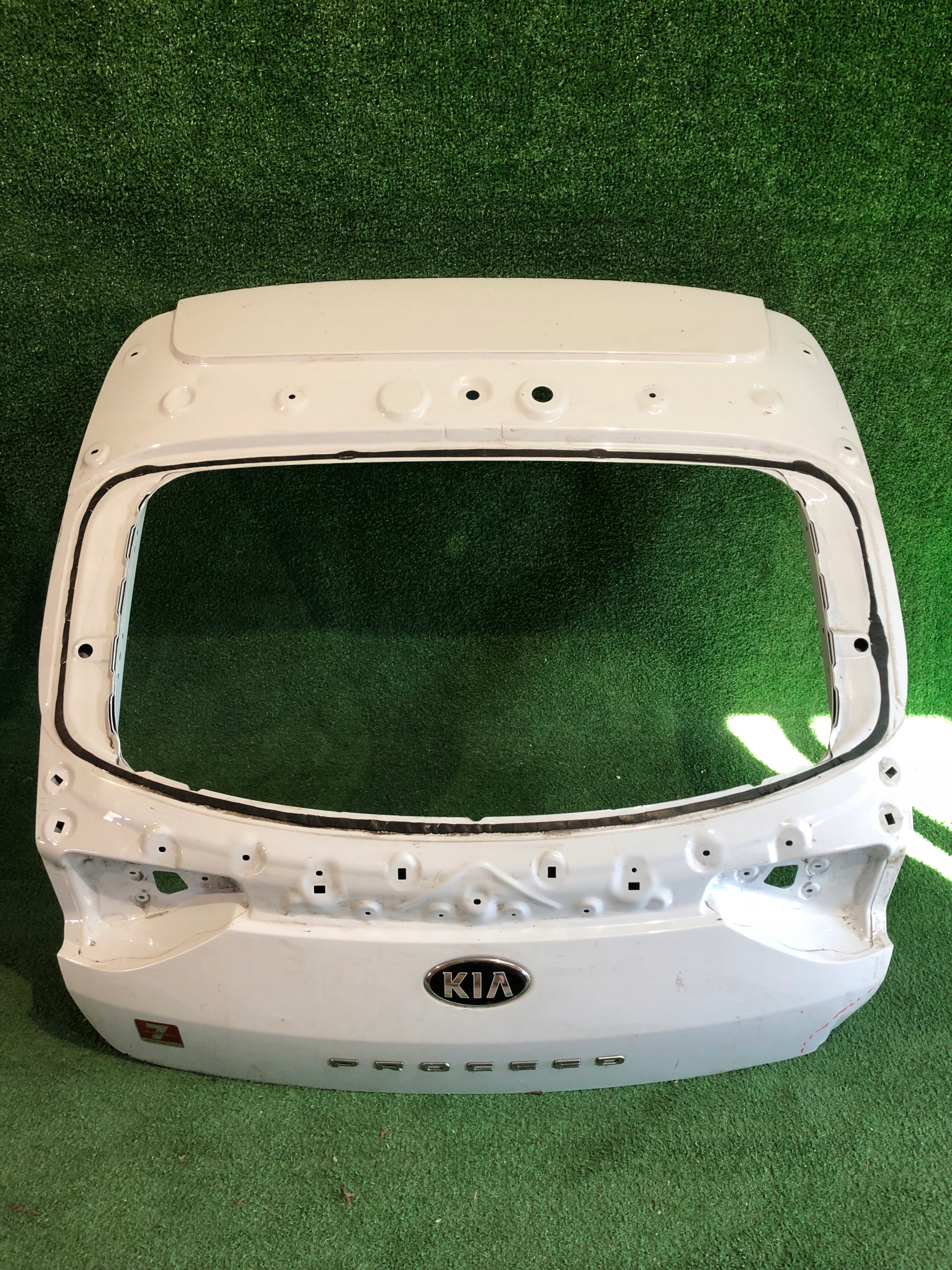 boot doors rear part boot KIA PROCEED III NR.001