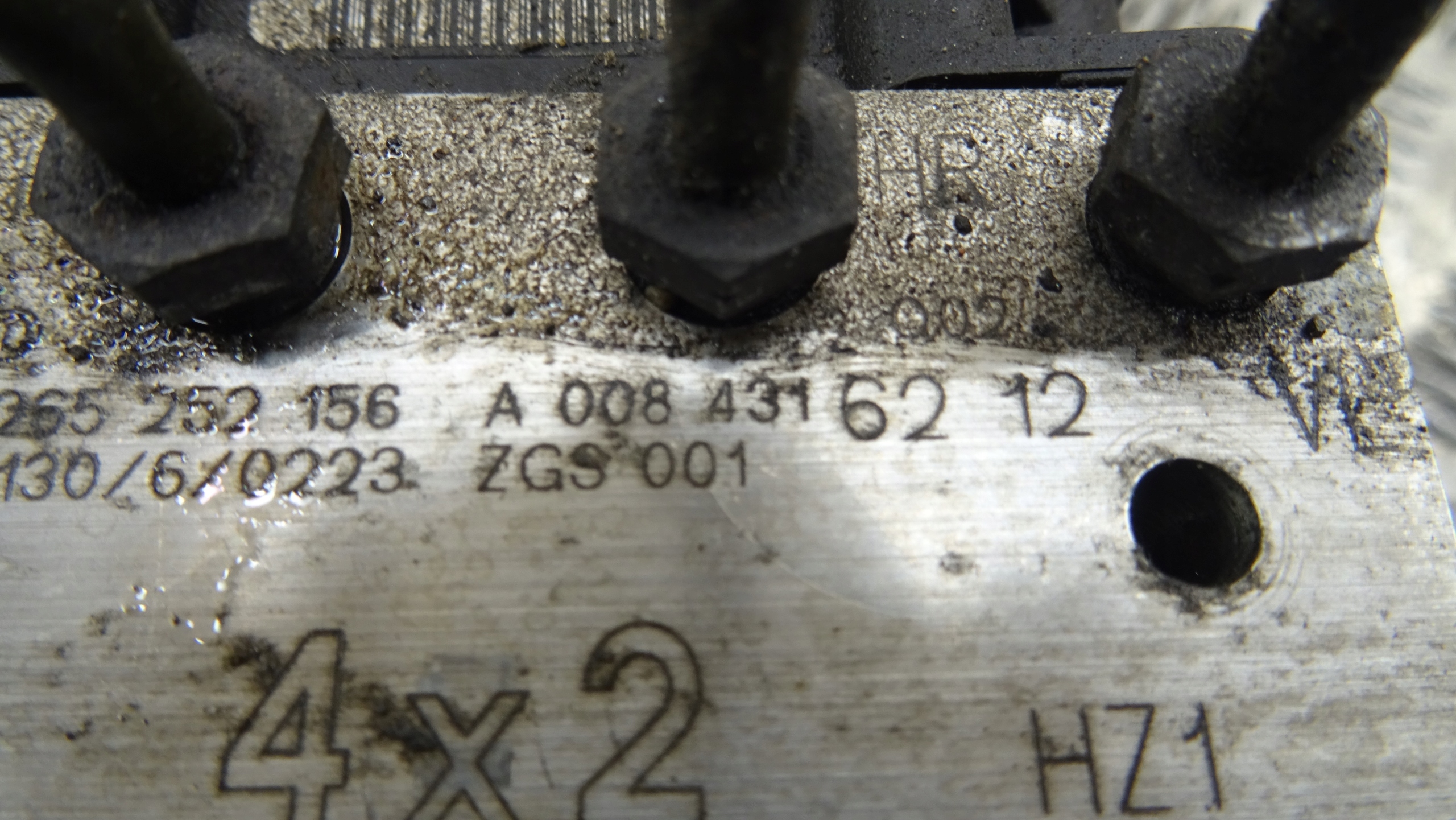 Mercedes-Benz OE A0084316212 Pompa abs