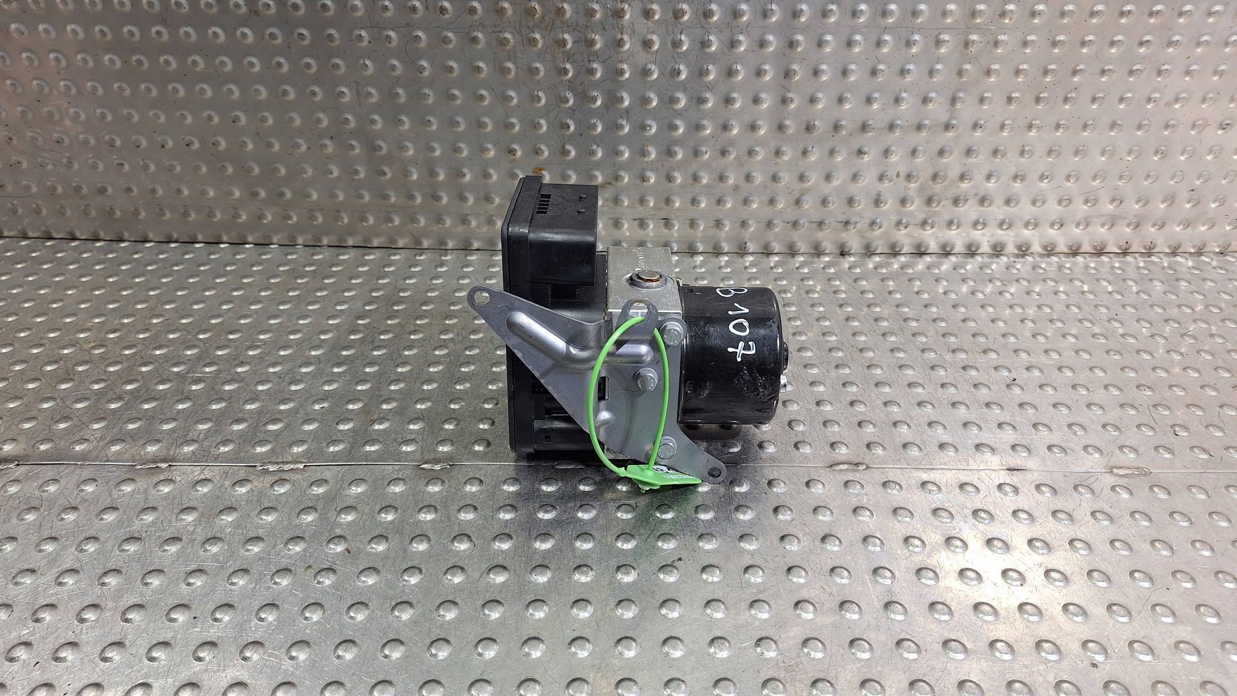 Pumpe Bedienteil ABS 6787836 6787837 BMW E81 E87 E90 E91 E92 E93
