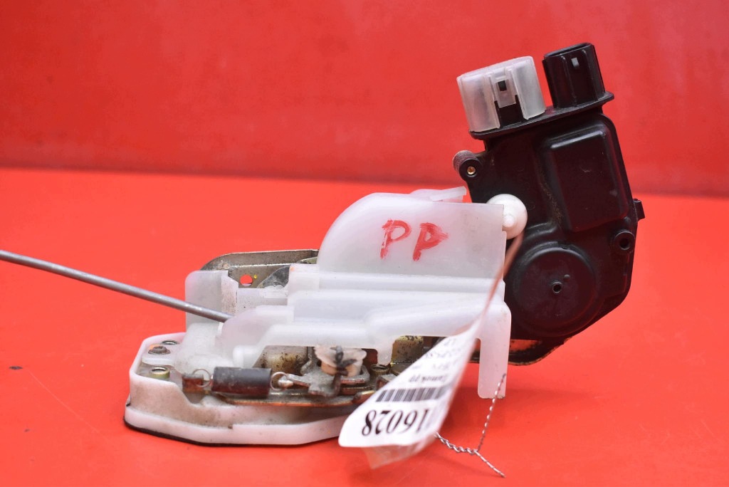 lock door right front front EU HONDA HR-V 1 and 5D 98-01