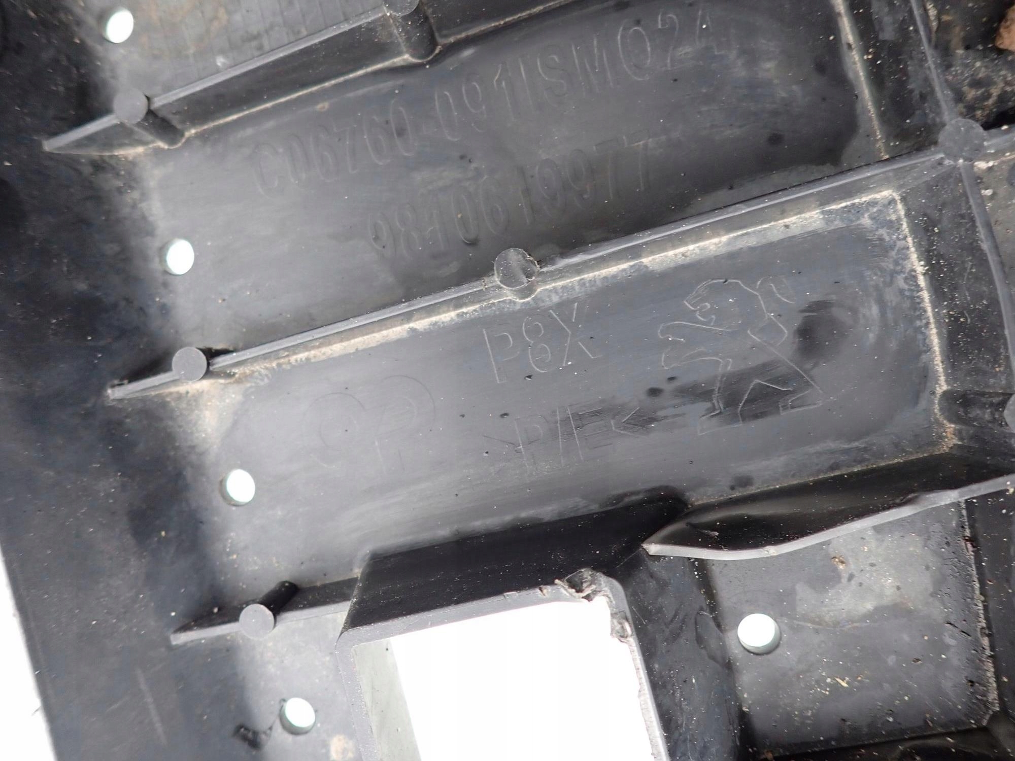 PEUGEOT 3008 II 2 16-> Blende Abdeckung abdeckung unter Stoßstange