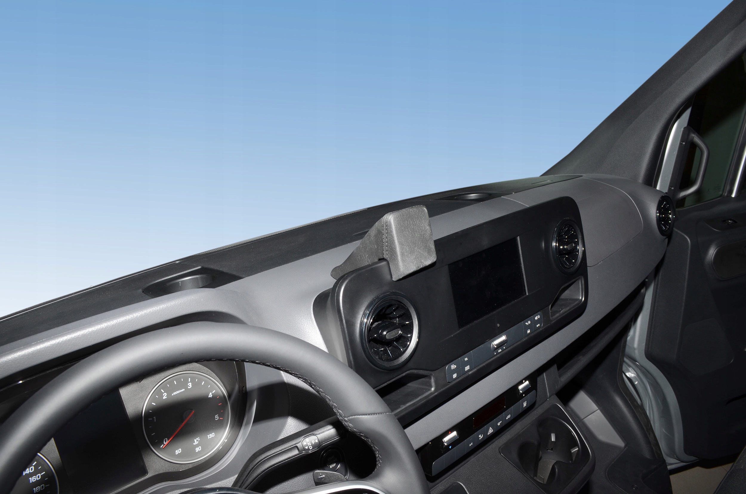 Držák na telefon Kuda Mercedes Sprinter od roku 2018