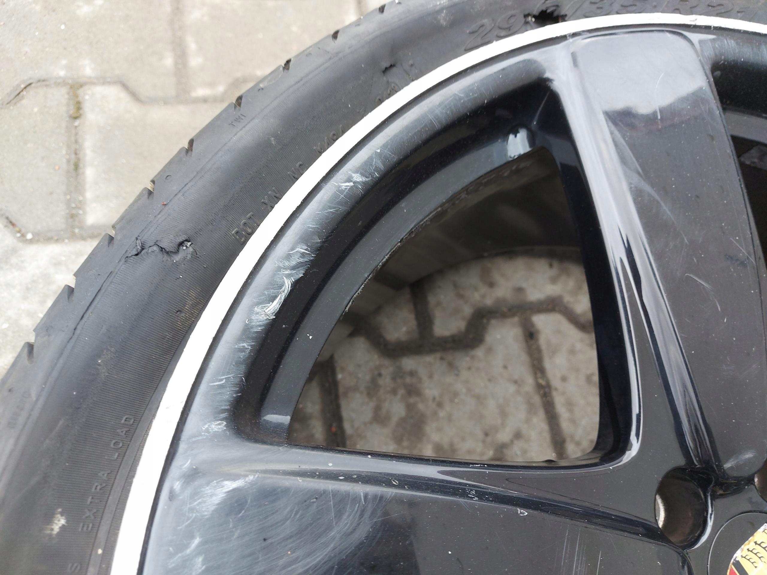 PORSCHE MACAN S 95B kolo disk 10Jx21 295/35 R21 Pirelli