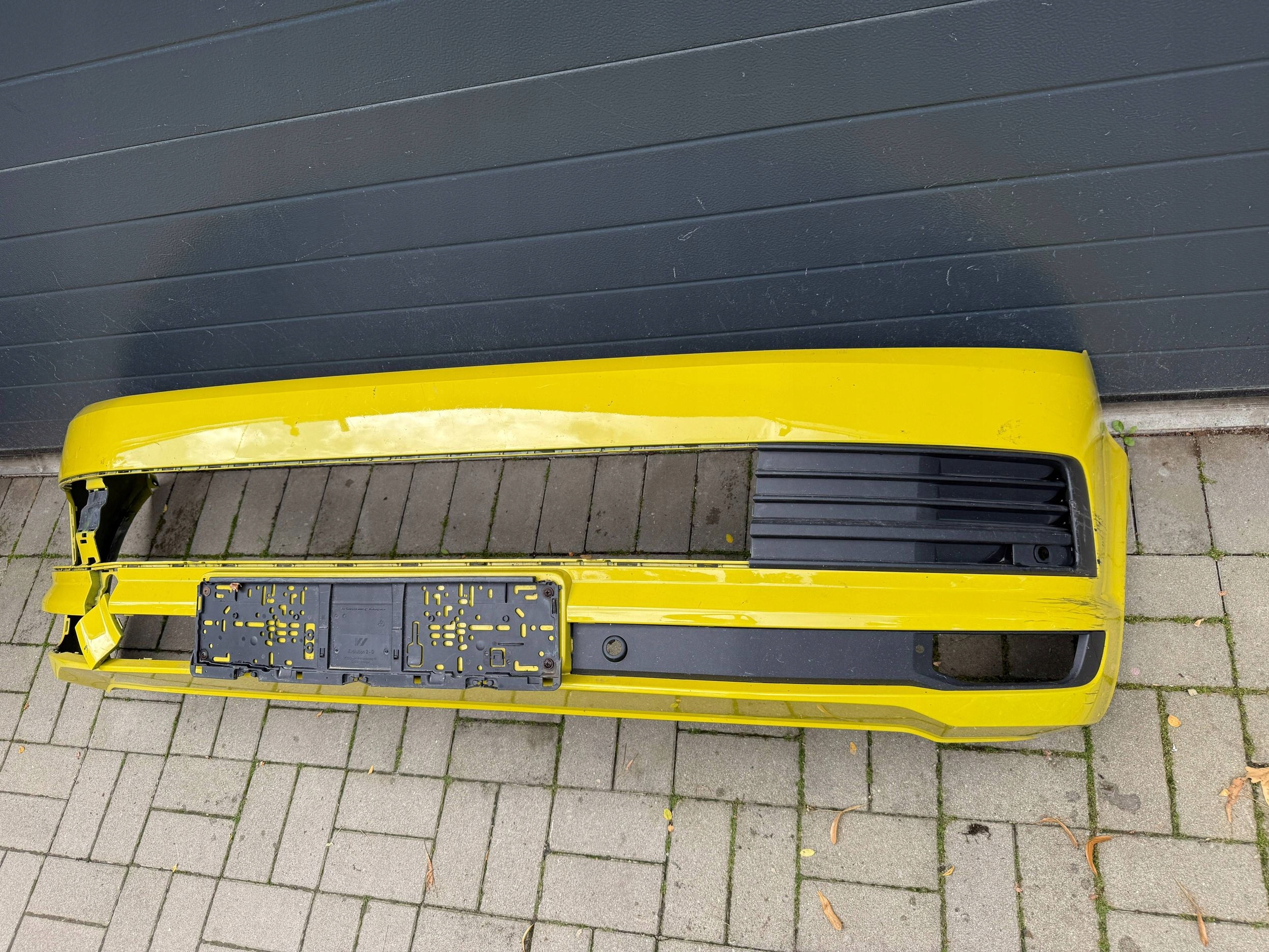 Volkswagen Multivan T6 18- nárazník předek přední