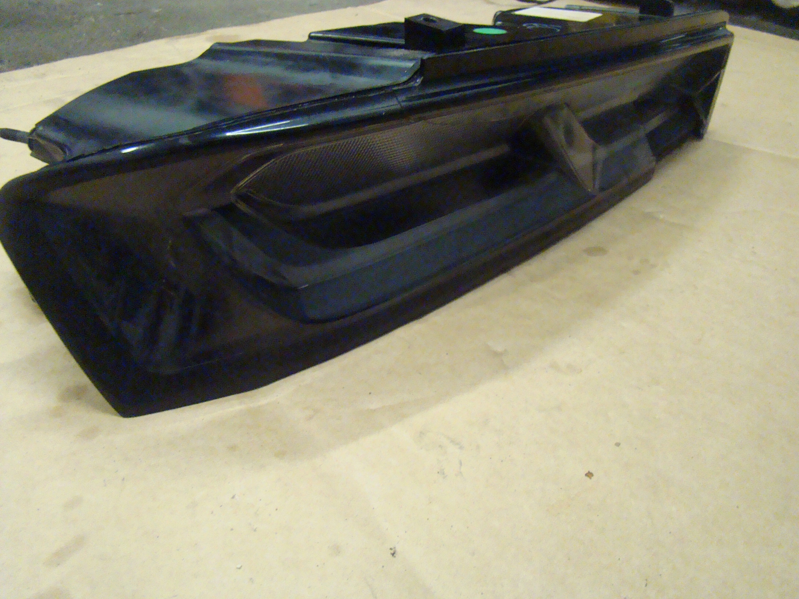 фонарь задний Chevrolet Camaro левый 2016 SS 6.2