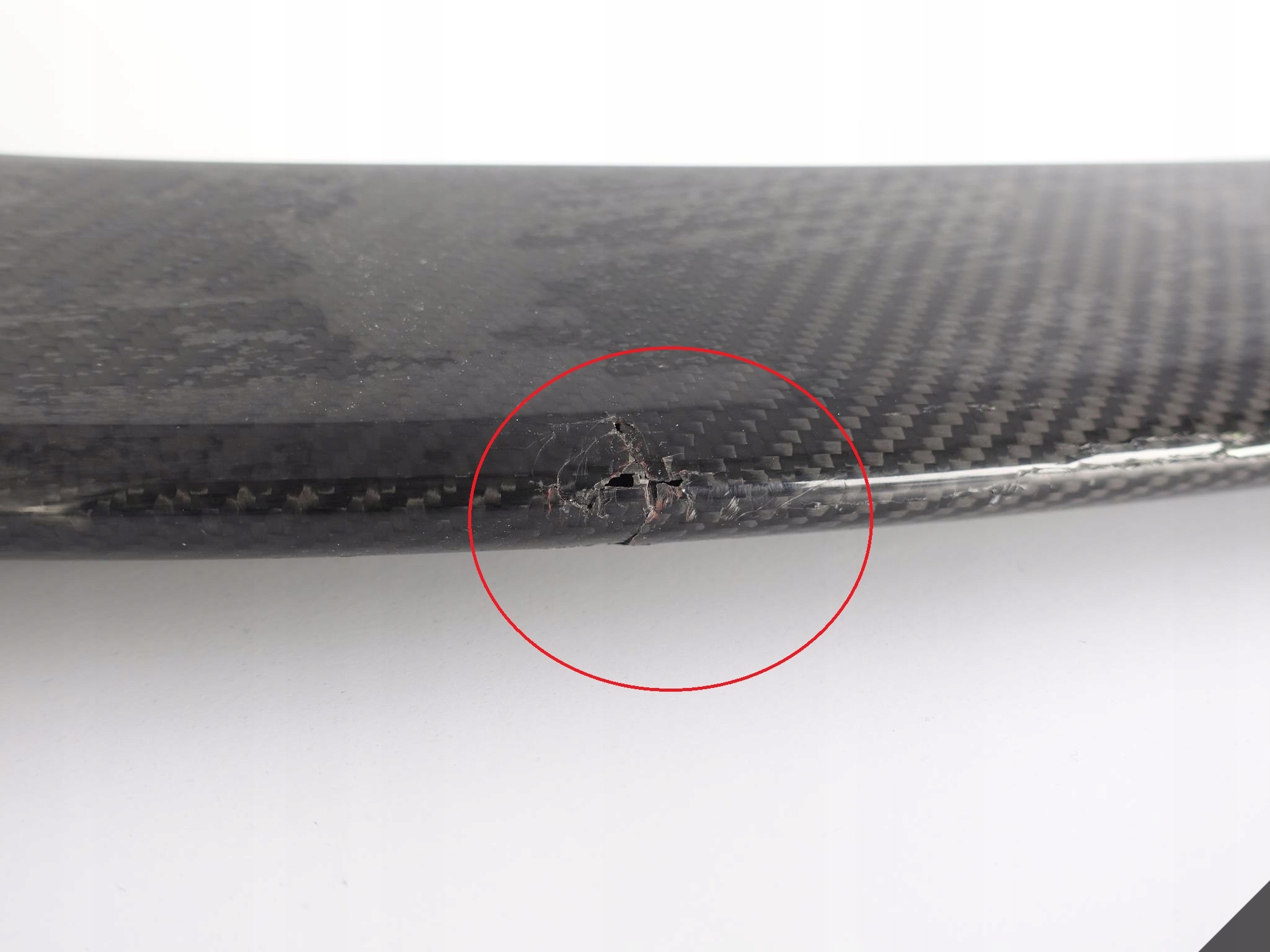 MASERATI LEVANTE TROFEO GTS LIFT CARBON SPOILER