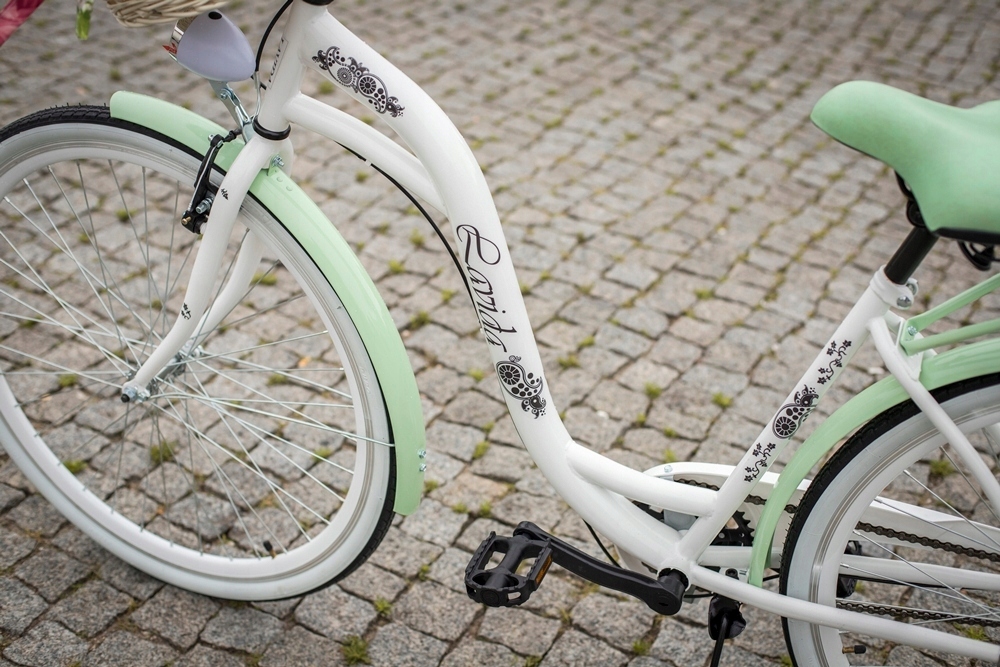 PIĘKNY STYLOWY ROWER MIEJSKI DAMSKI 28" Z KOSZEM DAMKA 3 BIEGI W PIAŚCIE Kolor biały