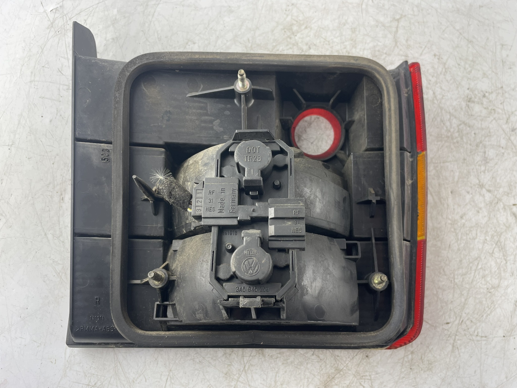 light rear right 3A5 945 108 VW Passat 35I europejska