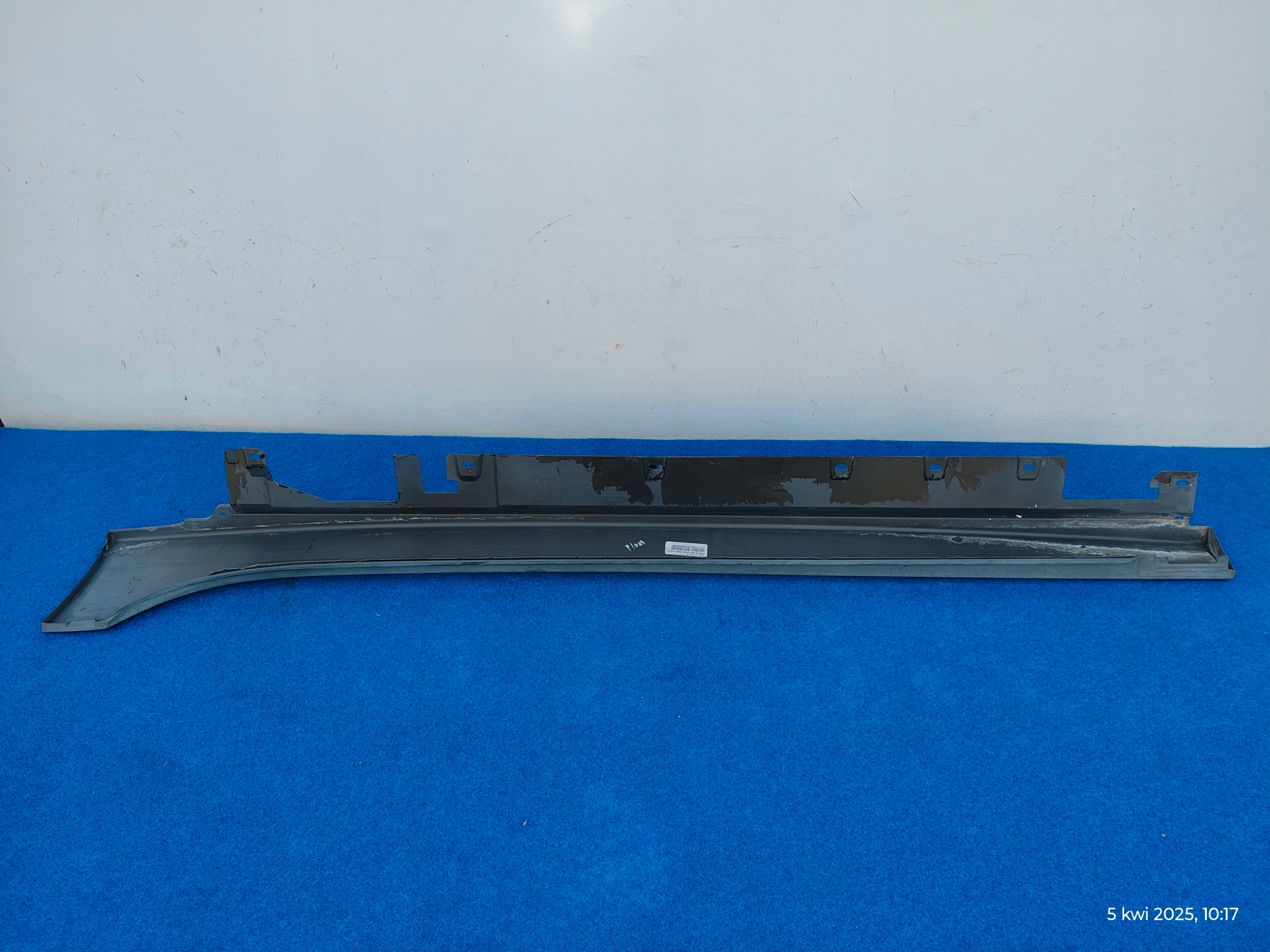 BMW 1 F40 right moulding threshold threshold right 8072574 PRO13H