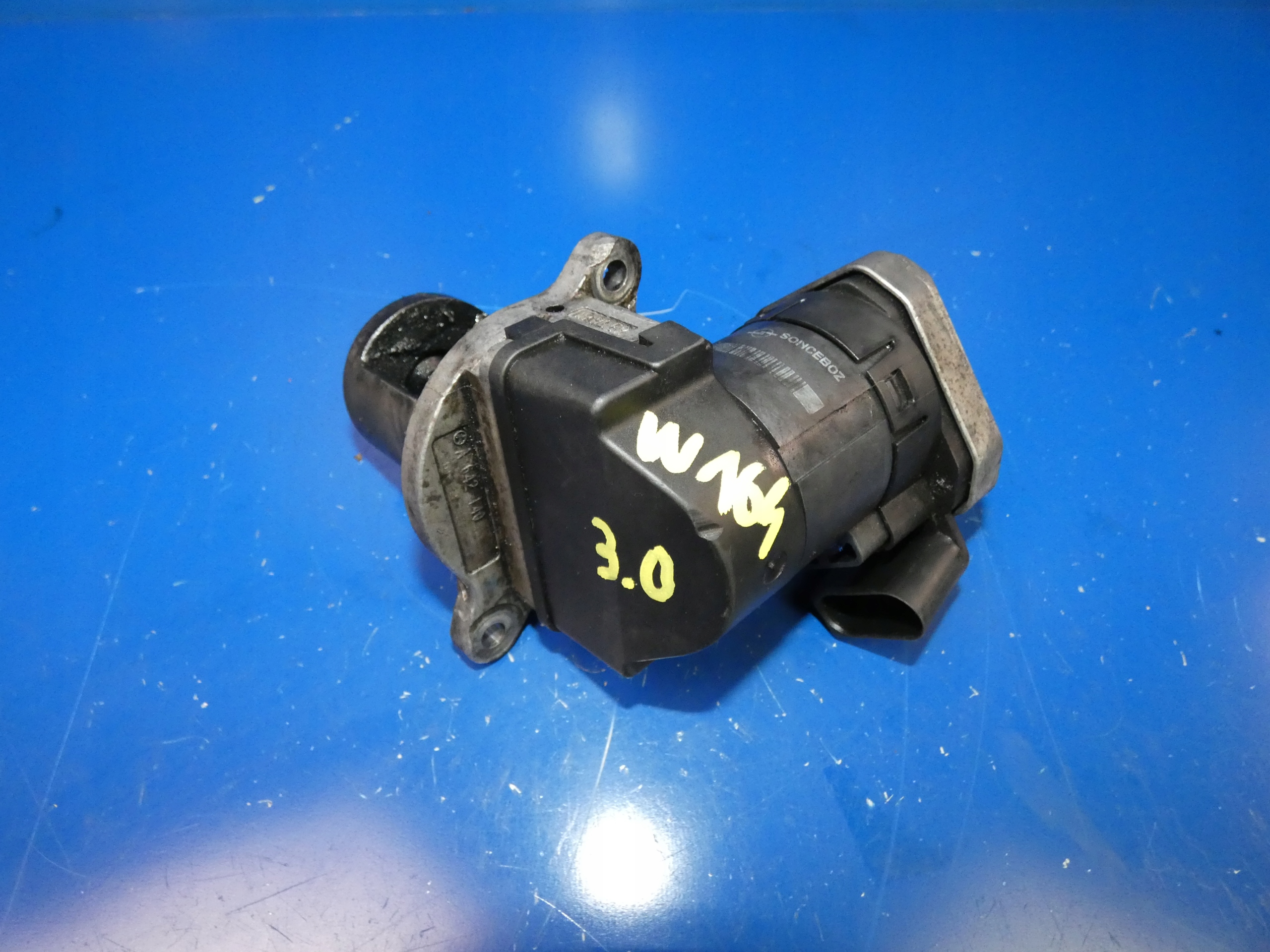 A00005320C4 - ML W164 CLS W219 S W221 3.0 CDI клапан EGR