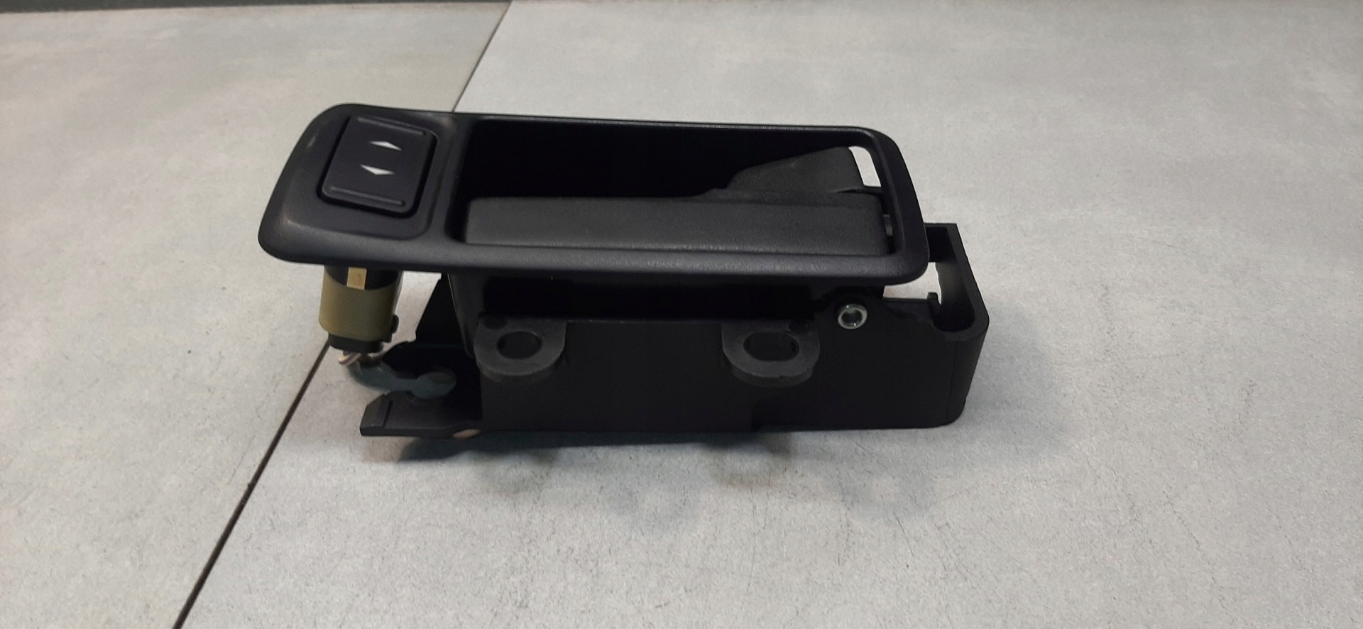 handle inner right front FOCUS MK2 3M51R22600