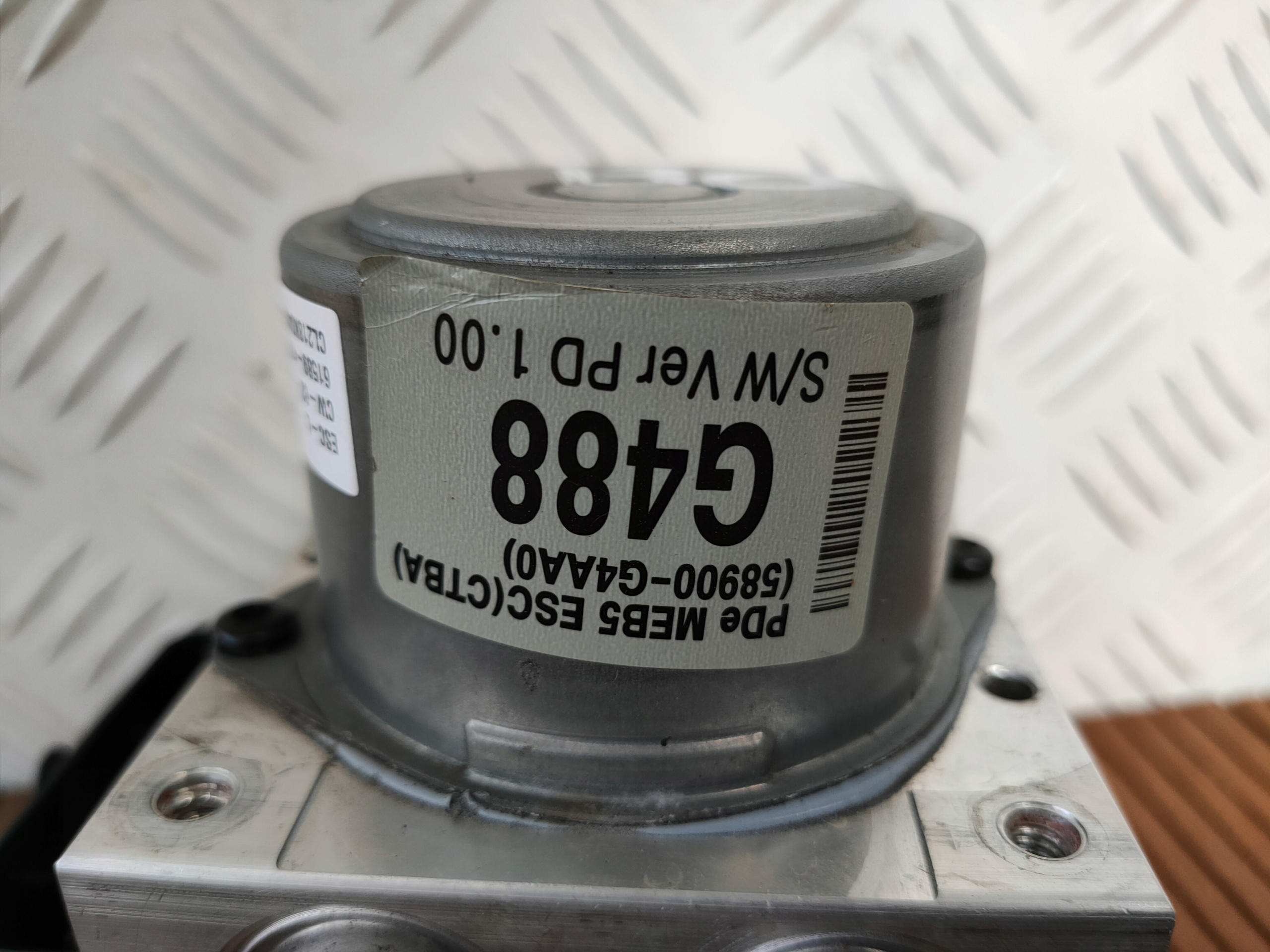 HYUNDAI i30 III 16-23 pump ABS control unit 58900-G4AA0 58910-G4AA0