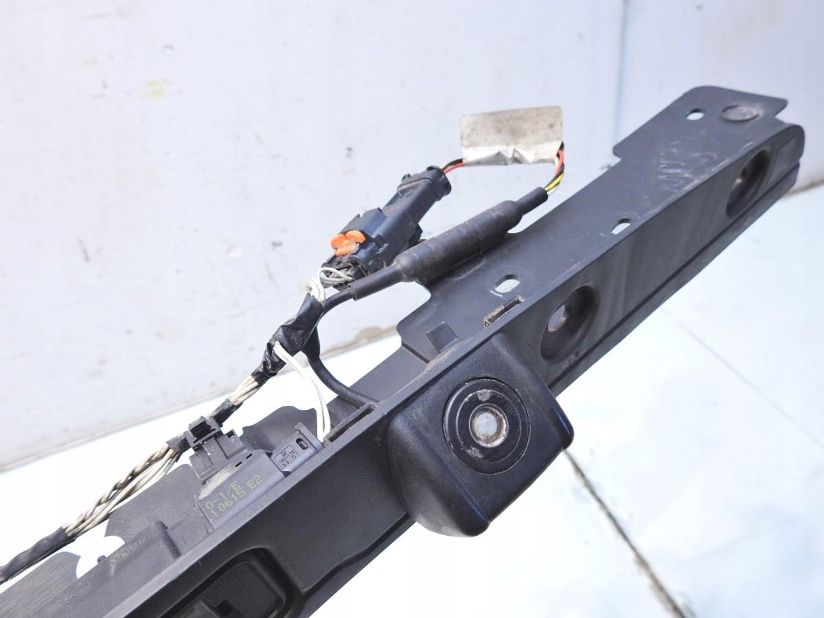 LISTWA BLENDA MIKROSTYK KAMERA KLAPY TYŁ CITROEN C4 CACTUS 9809808680 Numer katalogowy części 9809808680