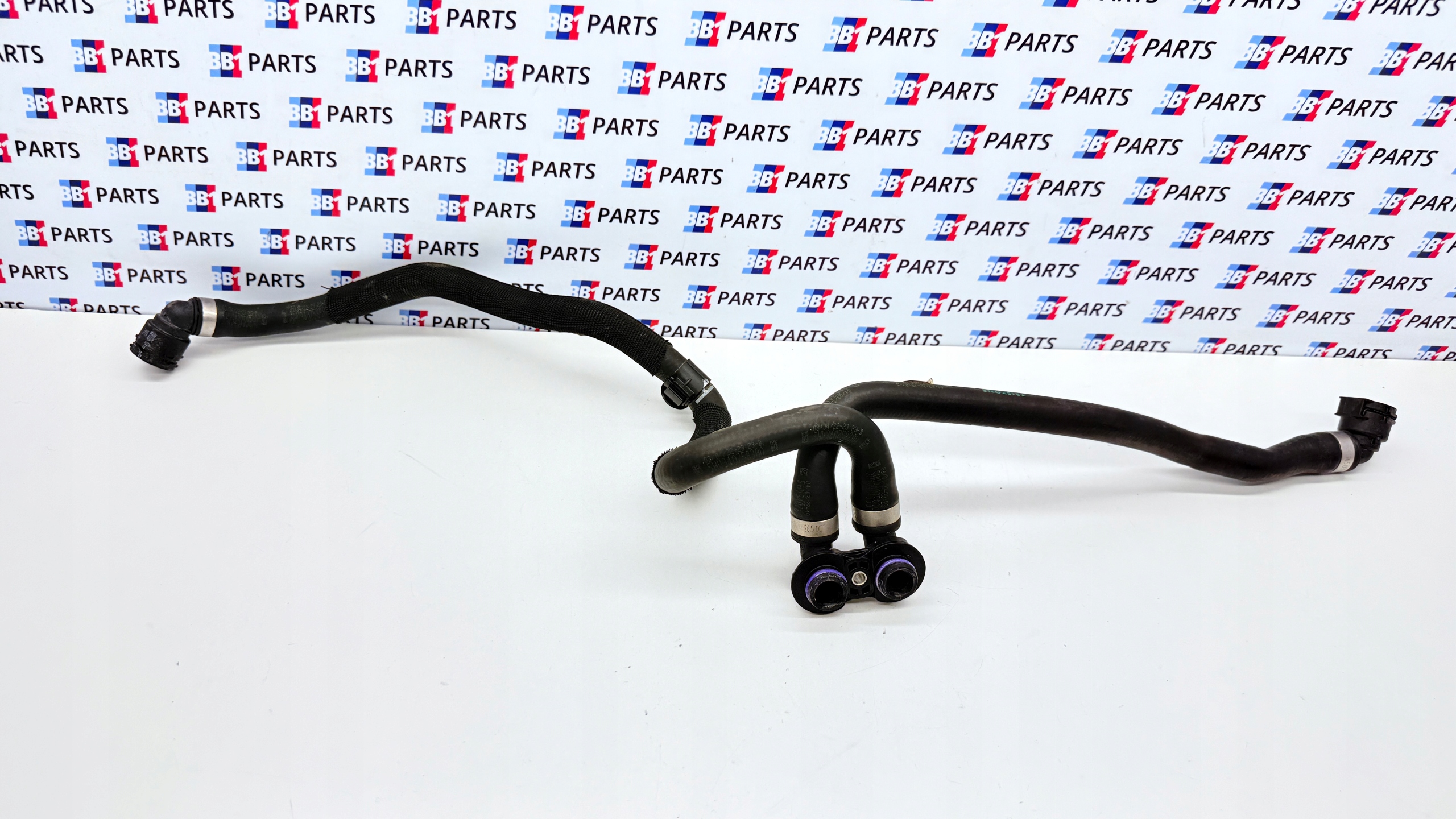 BMW G20 cijev crijevo prijenos vode 330E HYBRYDA 8654871 8654850