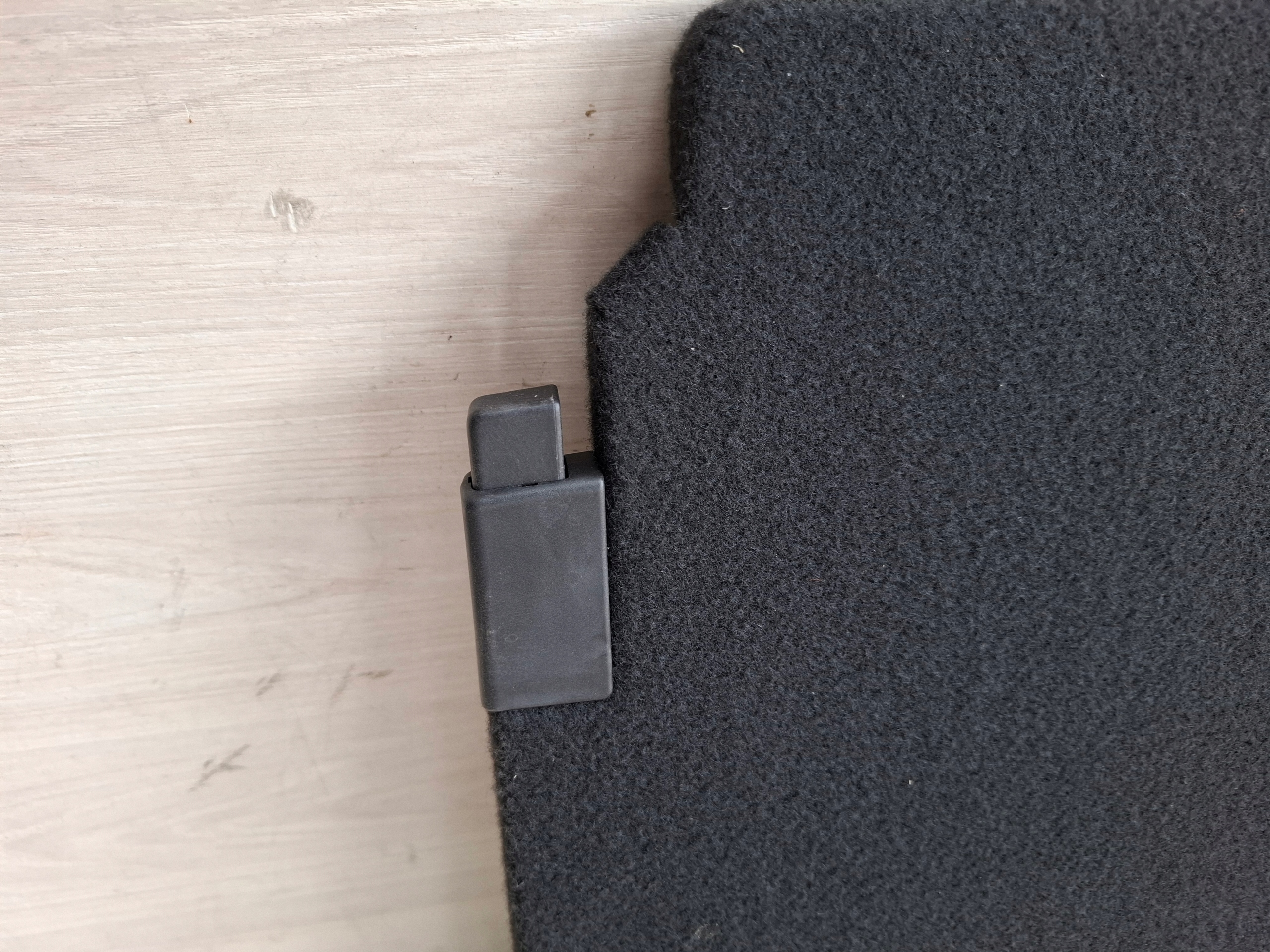 OPEL MOKKA B II floor mats boot 2025R 9835541780