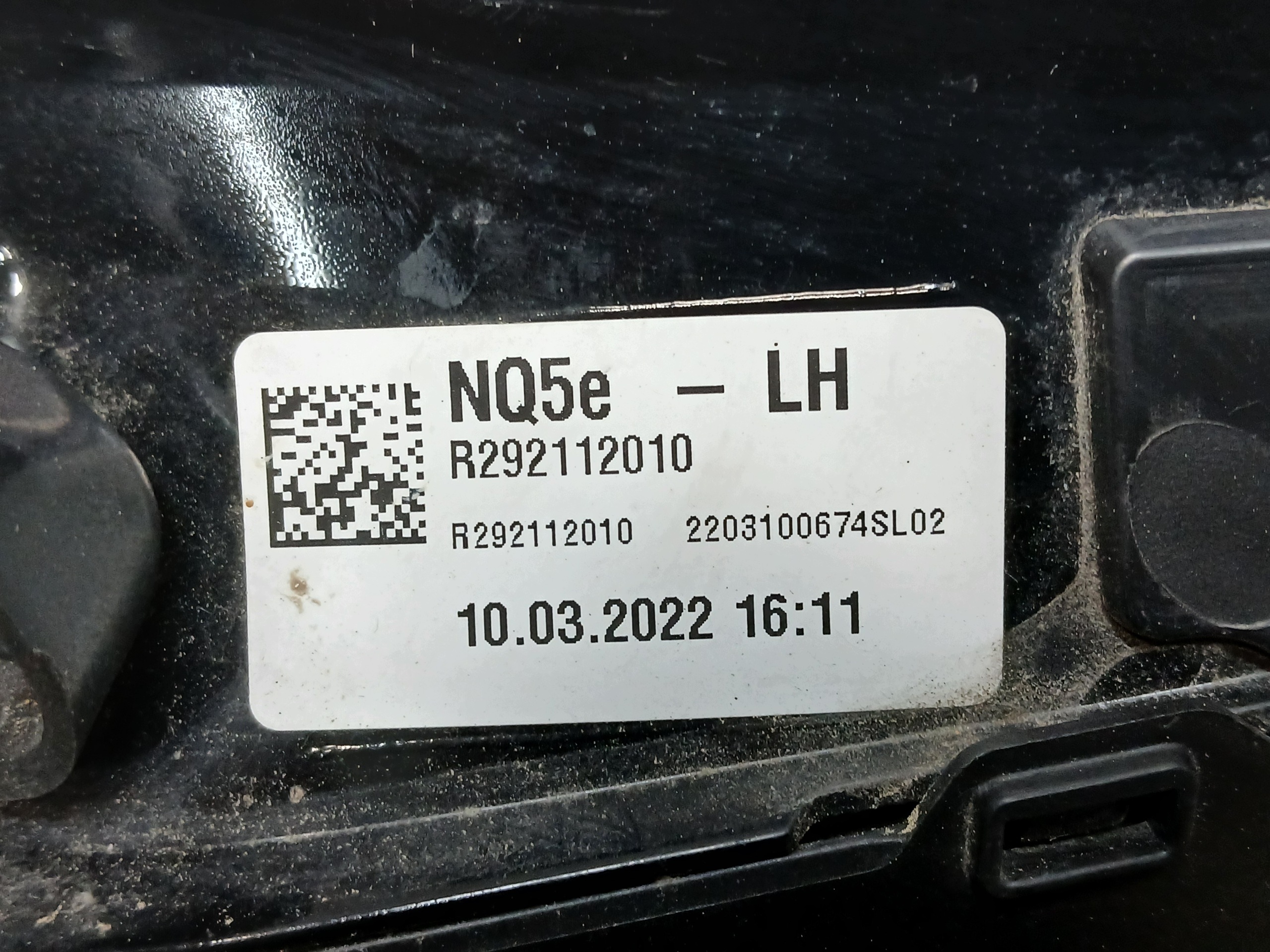 light front left KIA SPORTAGE V 5 20- FULL LED R292112010