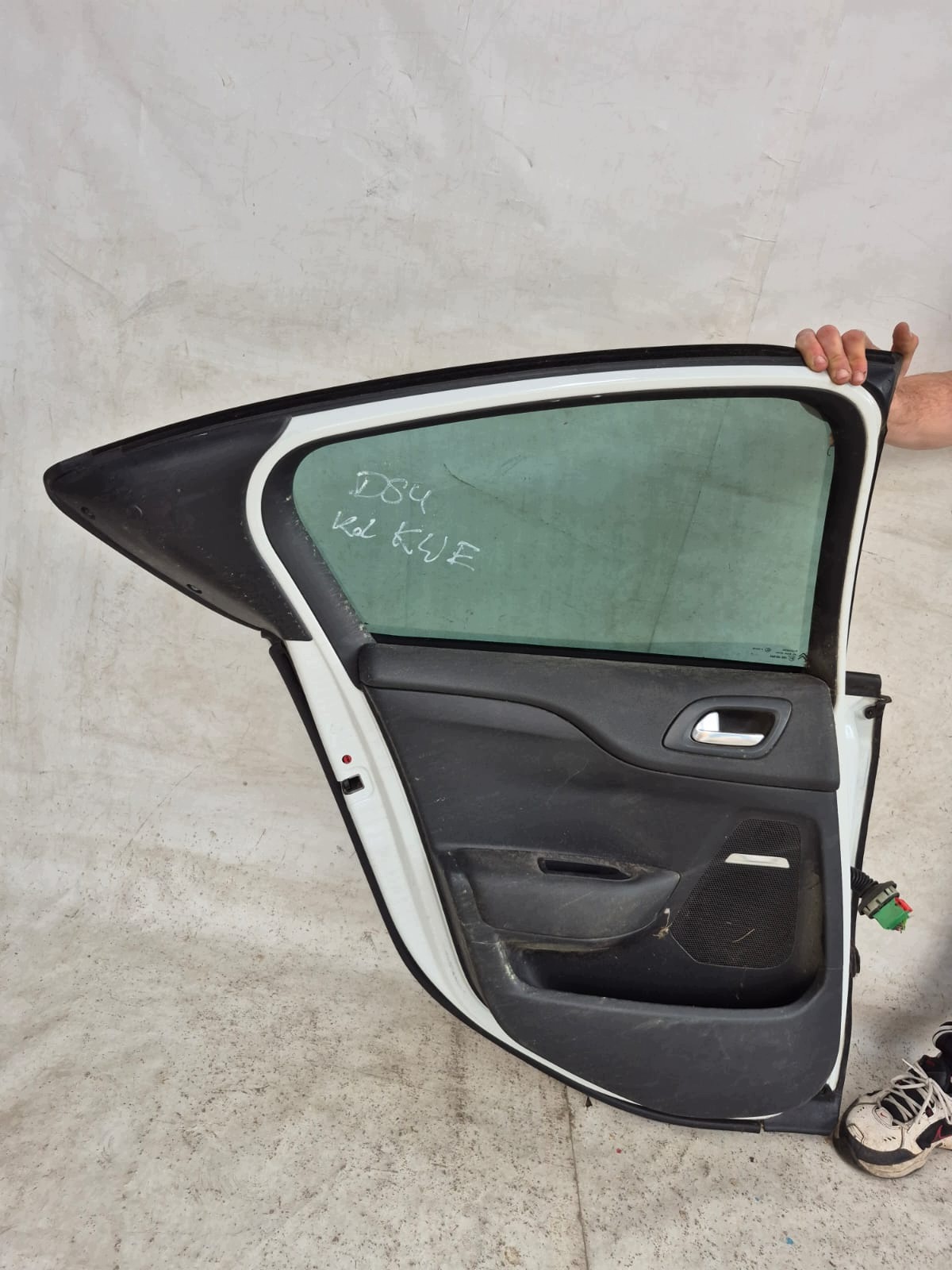 CITROEN DS4 11- door left rear part rear. LAK.KWE