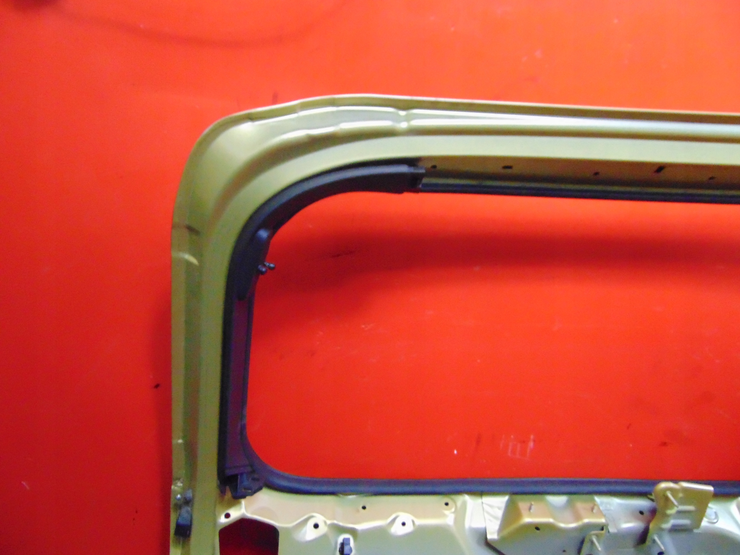 CITROEN C4 PICASSO and 1 trunk door boot KAQC