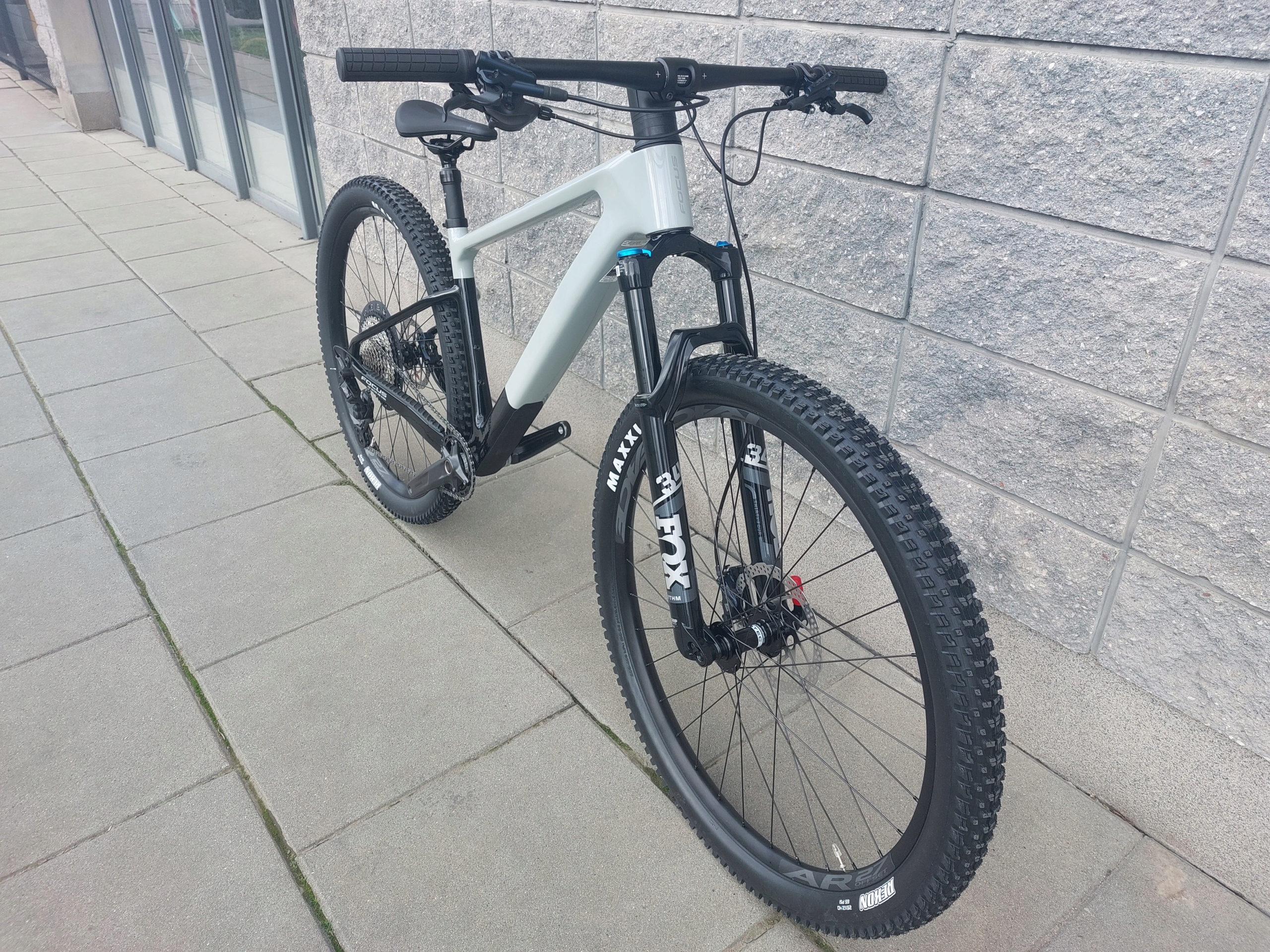 Rower MTB FOCUS RAVEN 8.8 M44 (174-182cm) EAN (GTIN) 4000990445986