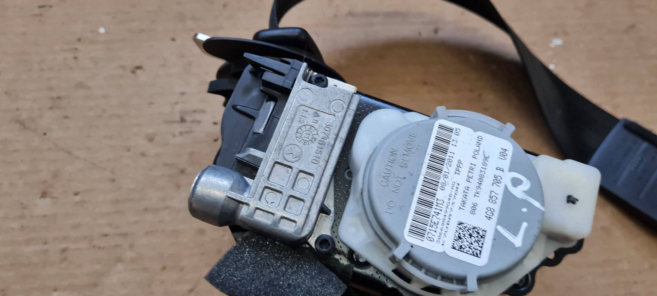A6 C7 4G tension belt safety left front ORG 4G8857705B A7 4G