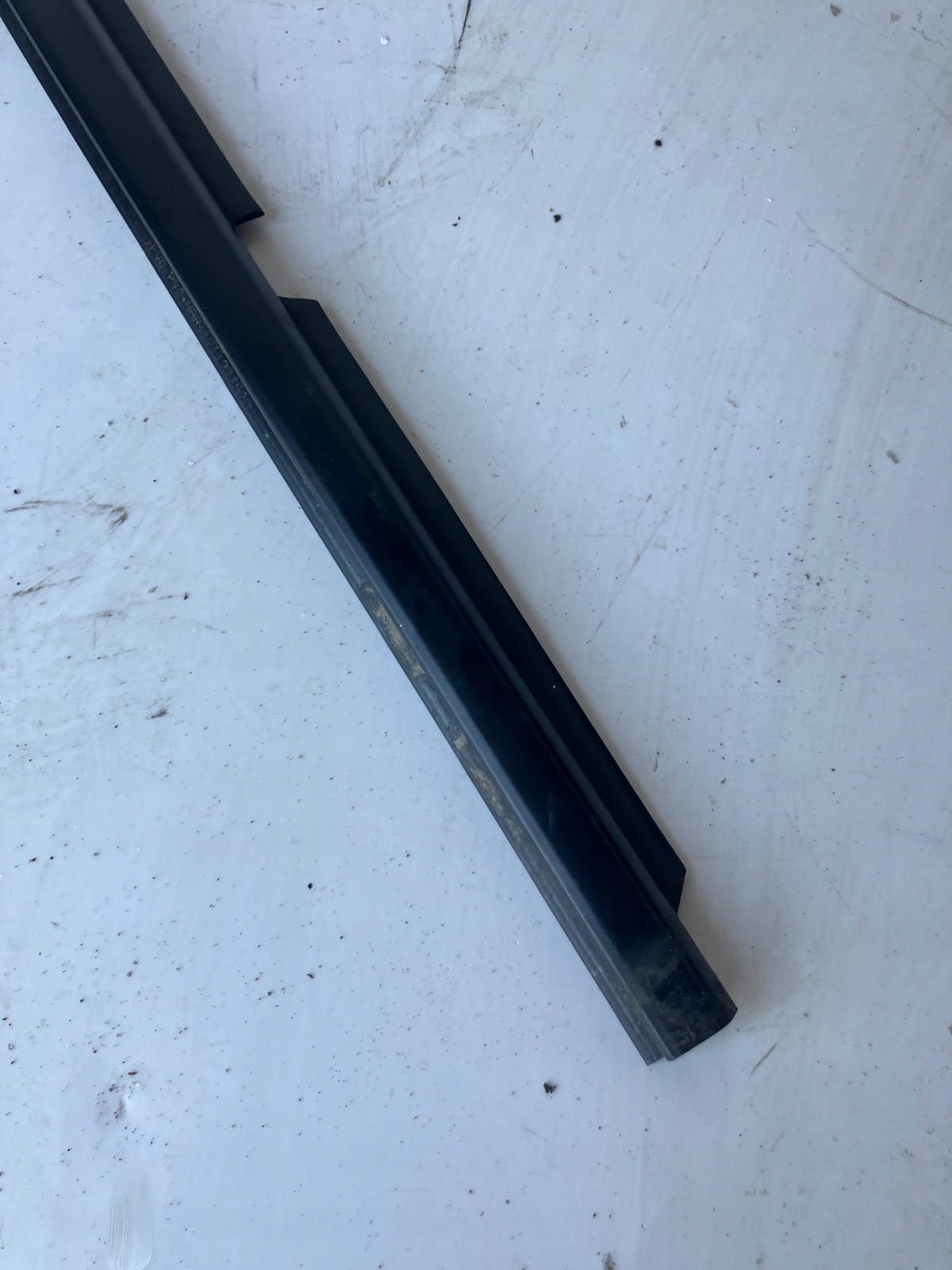 moulding dust door left rear part MAZDA CX5