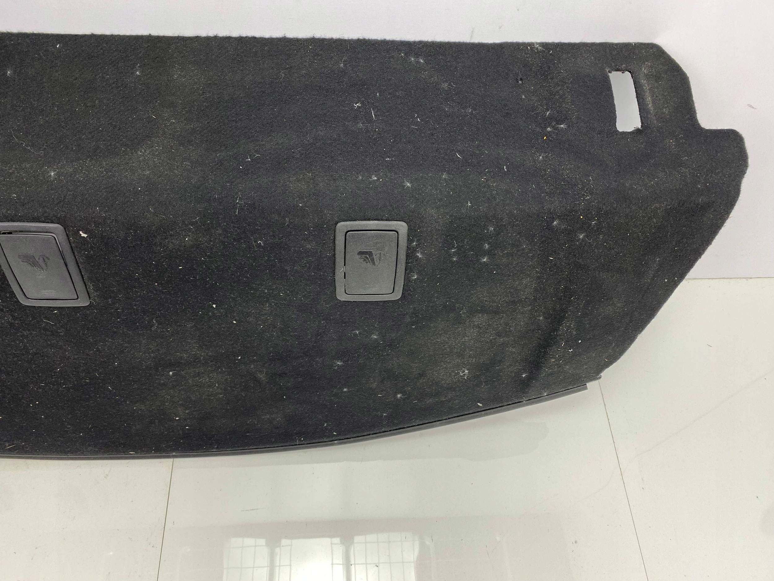 plato kufru Dodge Charger 2015+