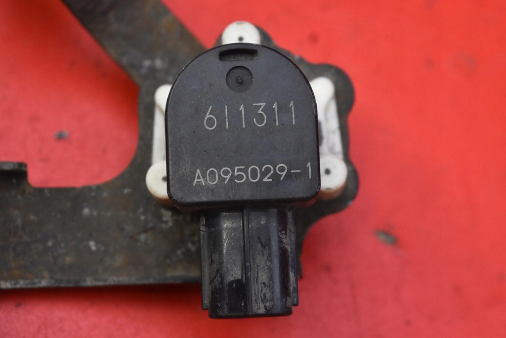 sensore POZIOMOWANIA luci TOYOTA C-HR 1 e 16-20