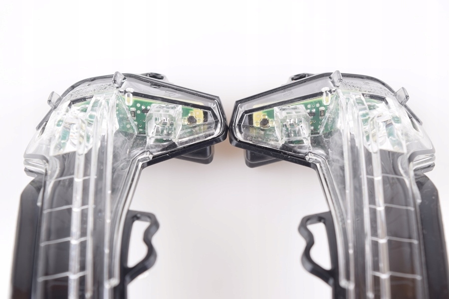 поворотник зеркала комплект Audi A4 A5