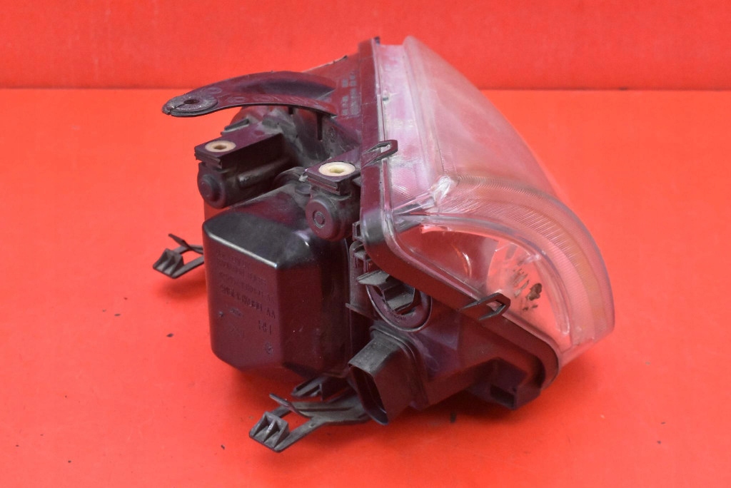 REFLEKTOR right light front EU 4M51-13W029-AC FORD FOCUS MK2 04-08