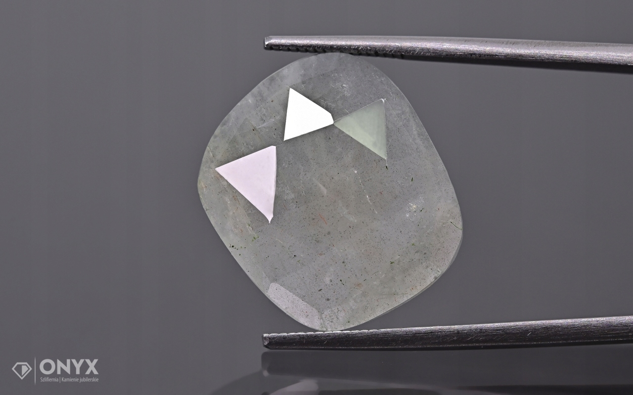 Akvamarín fasetovaná nepravidelná rozeta 18x15,5 m