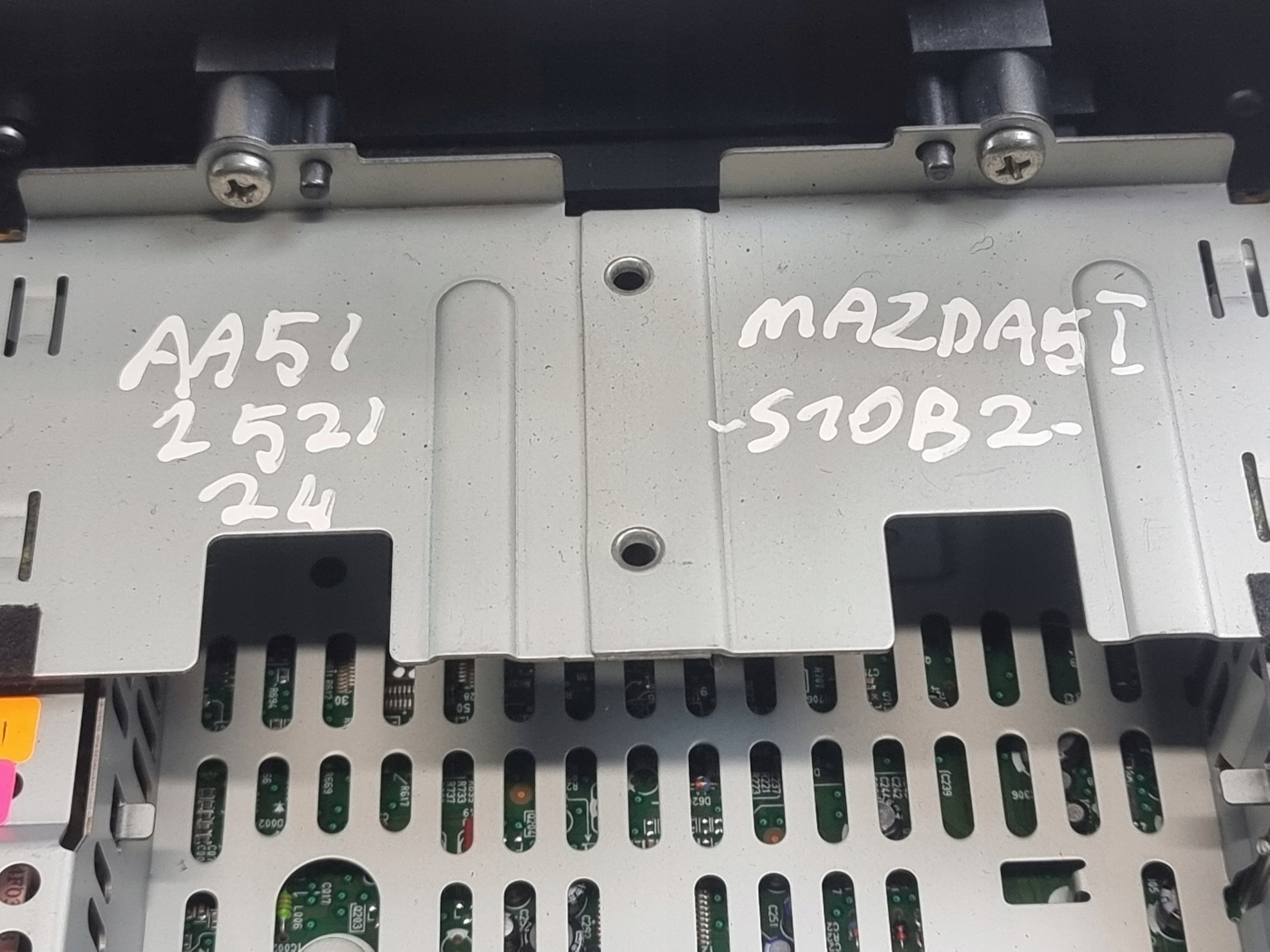 radio frame OE CC9379 MAZDA 5 and 06r