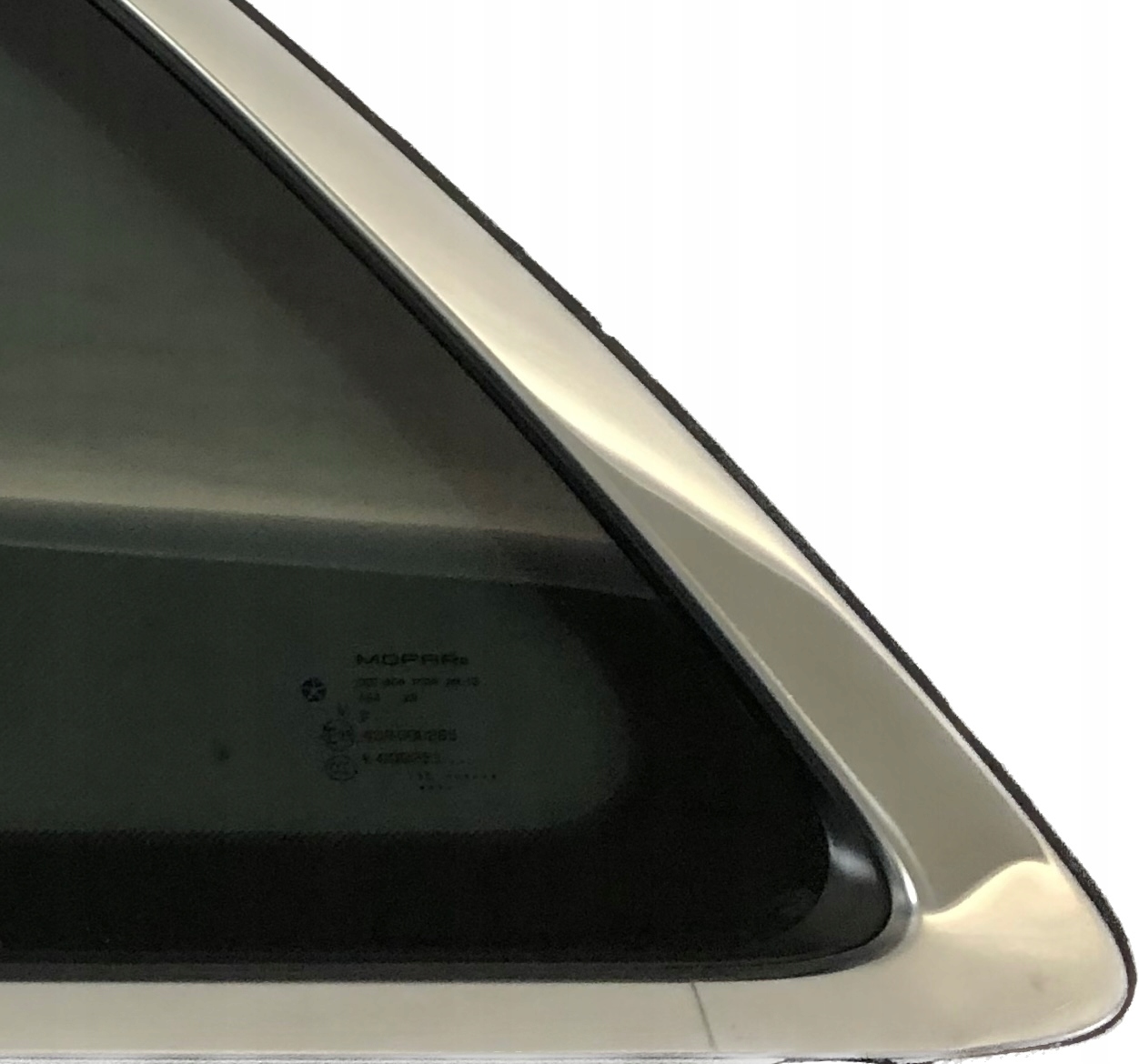 Jeep GRAND Cherokee WK2 szyba lewa w błotnik Numery katalogowe zamienników 68211110AA 68211111AA