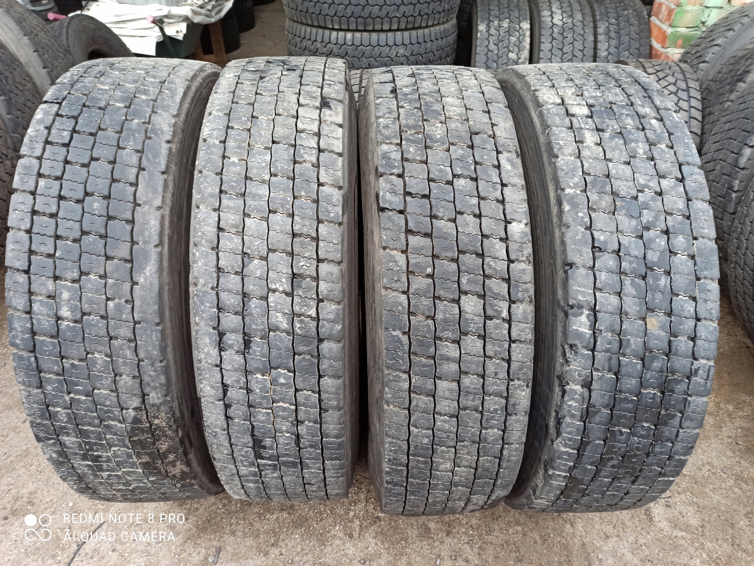 315/80 R22.5 DUNLOP