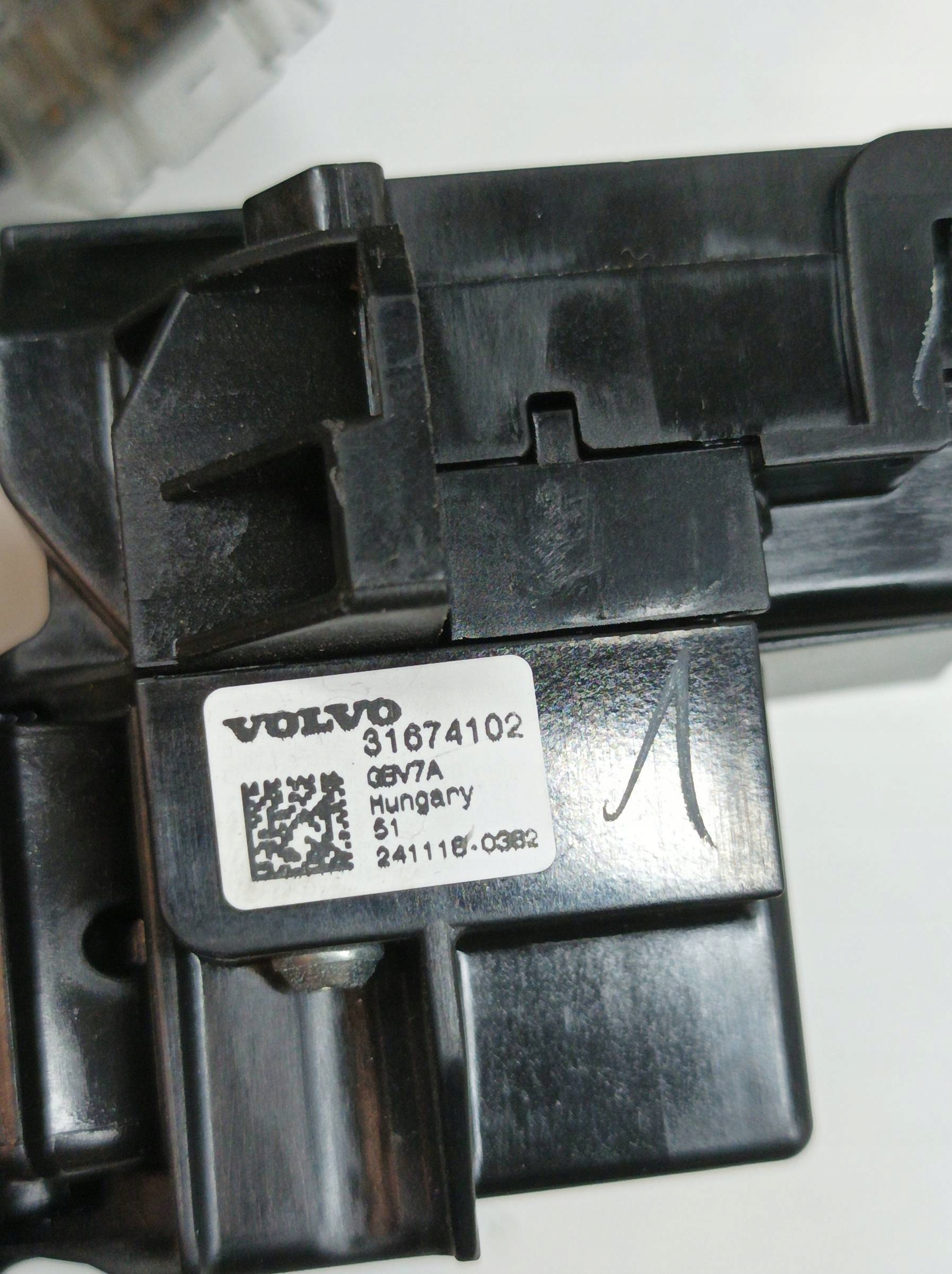 DEVIO LUCI TERGICRISTALLO TERGI 32266029 31674103 Volvo V60 II (2018- )