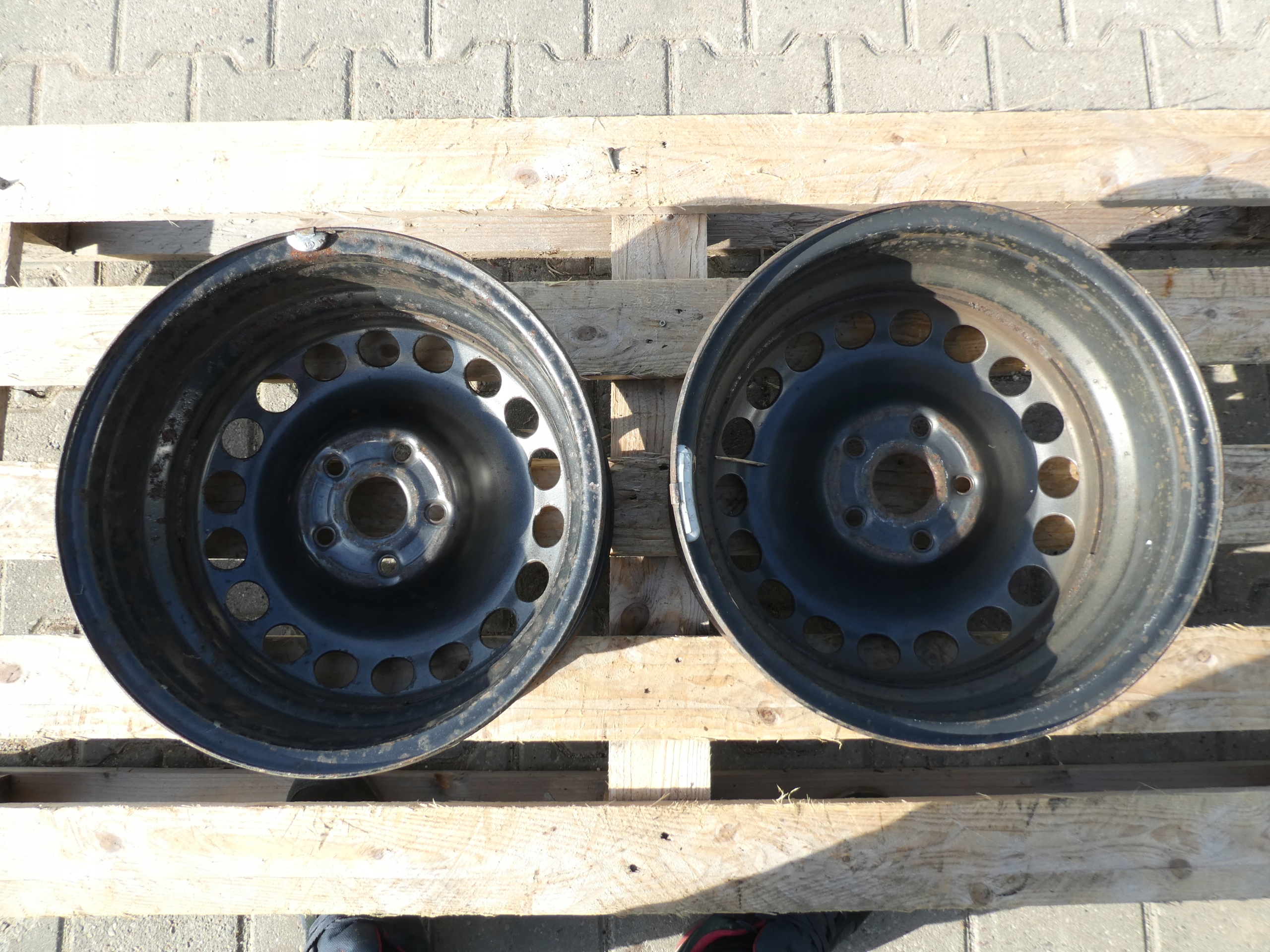 2X CERCHI FERRO VW 5X112 16