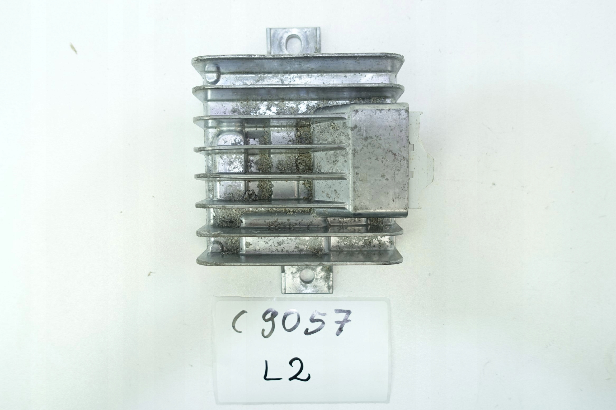 amplifier HARMAN MERCEDES W223 W447 A2439008400