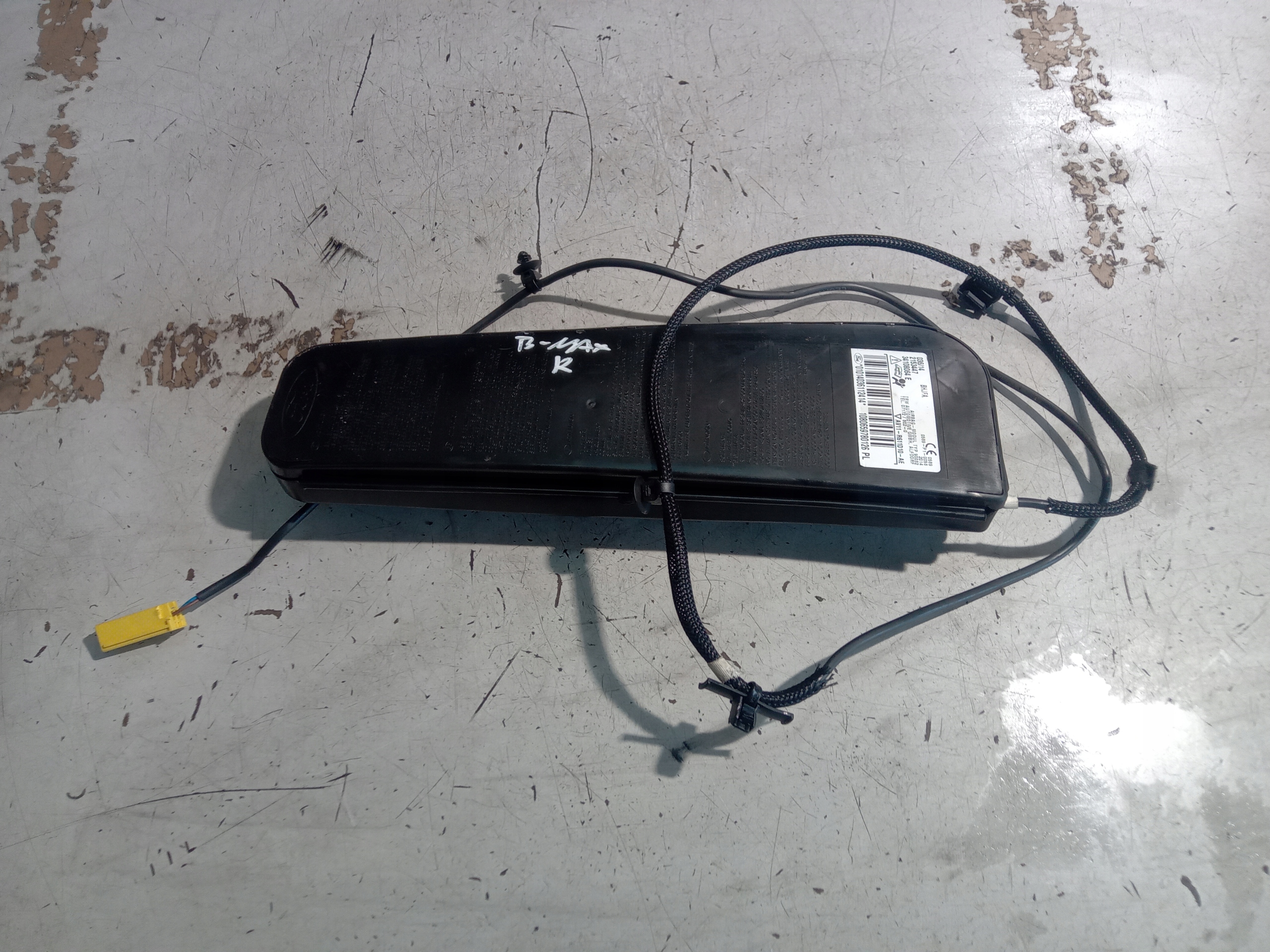 AV11-R611D10-AE - FORD B-MAX ПРАВАЯ ПОДУШКА СИДЕНЬЯ