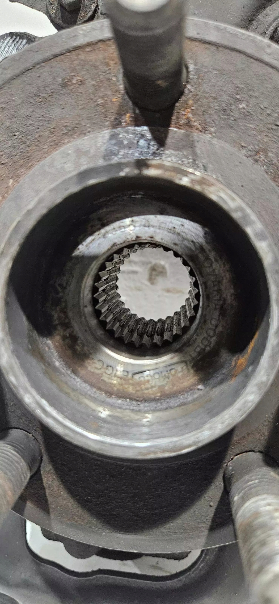 otoč čepu levý předek FORD S-MAX MK2 14-23